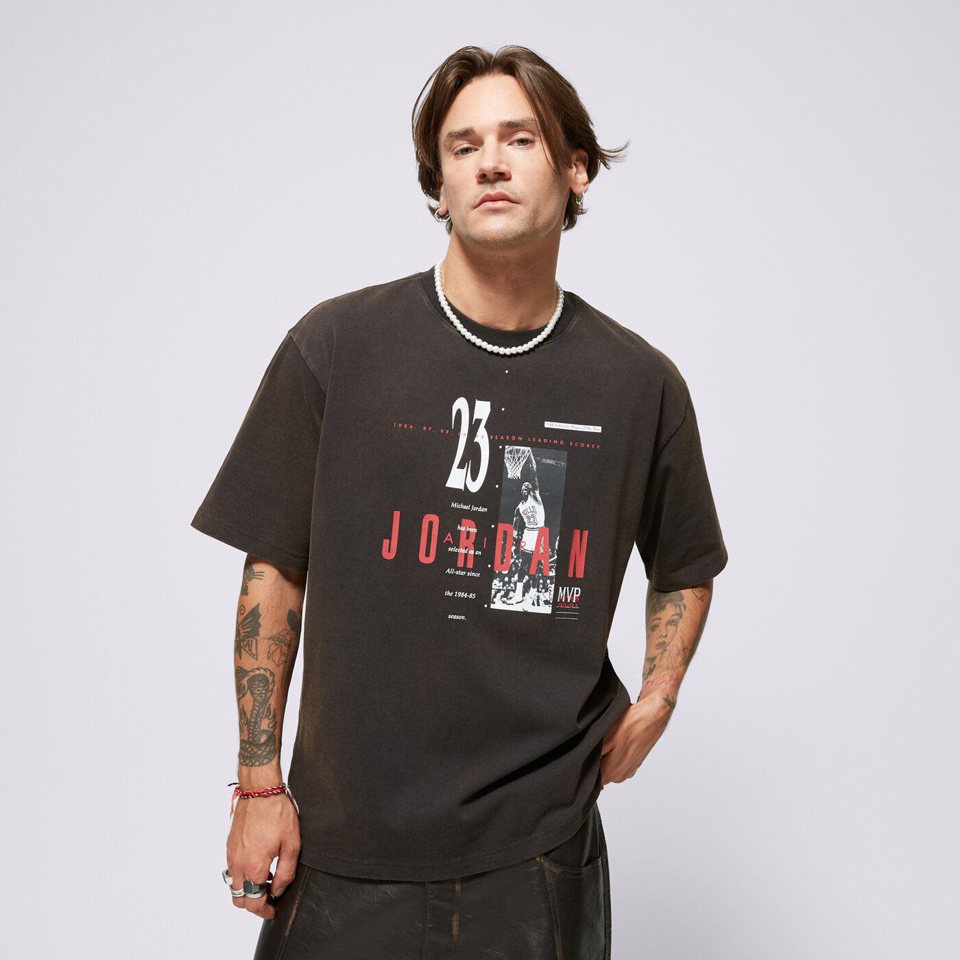 Мъжка тениска JORDAN ТЕНИСКА M J REISSUE GX SS CREW hj2356-010 цвят черен