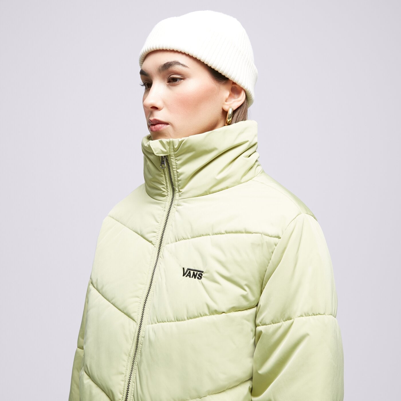 Дамско зимно яке VANS ЯКЕ ЗИМНО FOUNDRY PUFF vn0a7yk5byy1 цвят сребърен