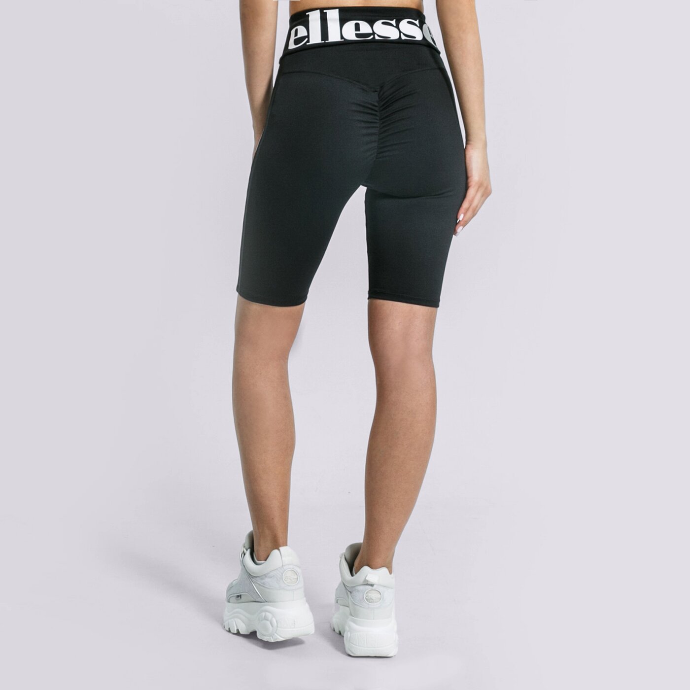 Дамски къси панталони ELLESSE ШОРТИ CONO CYCLE SHORT BLK sgj11891011 цвят черен