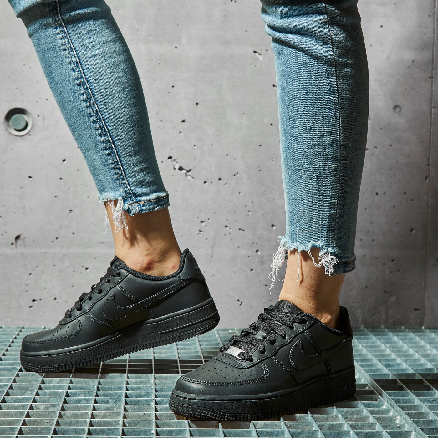 Детски маратонки NIKE AIR FORCE 1 LOW dh2920-001 цвят черен