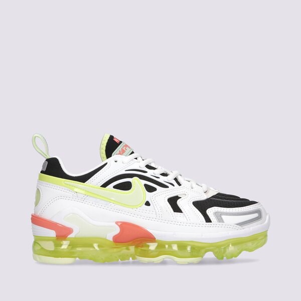 Дамски маратонки NIKE AIR VAPORMAX EVO dc9222-101 цвят бял