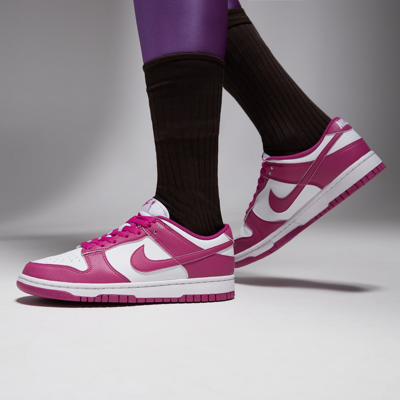 Дамски маратонки NIKE DUNK LOW dd1873-110 цвят бял