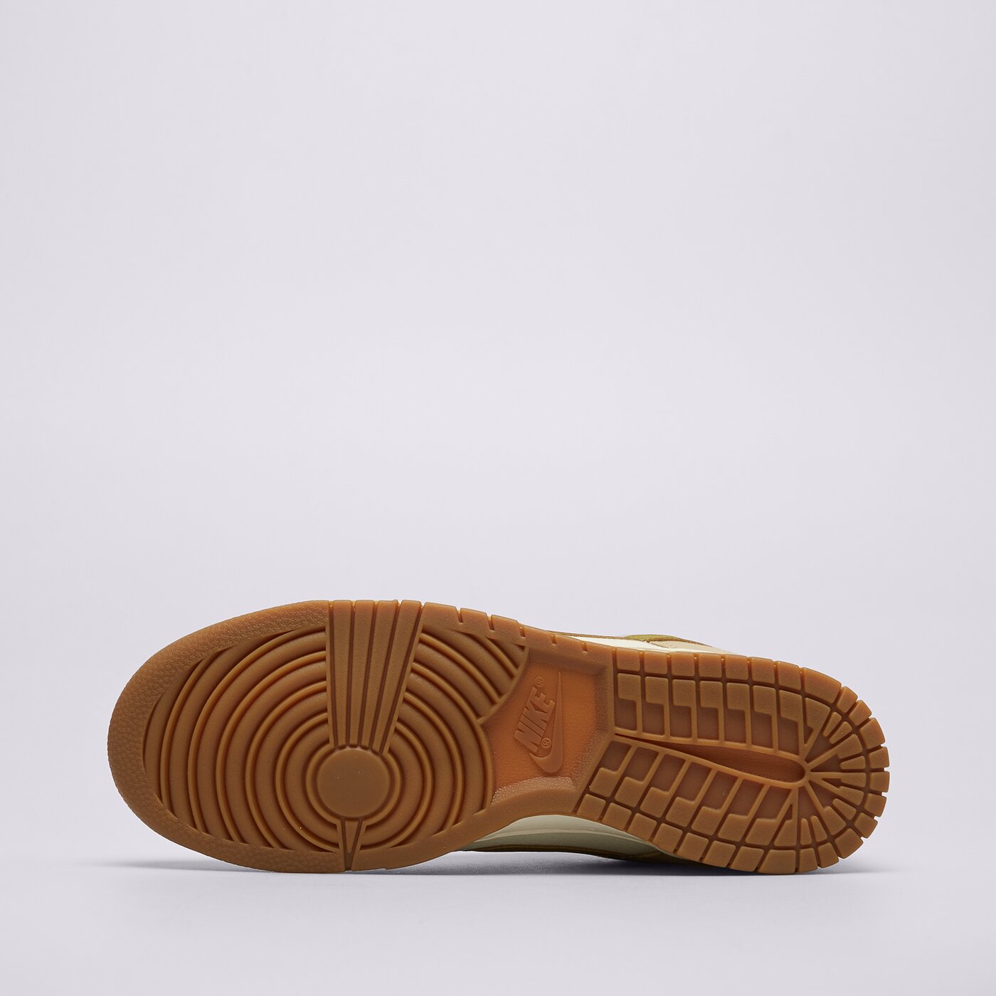 Мъжки маратонки NIKE DUNK LOW hf4262-133 цвят зелен