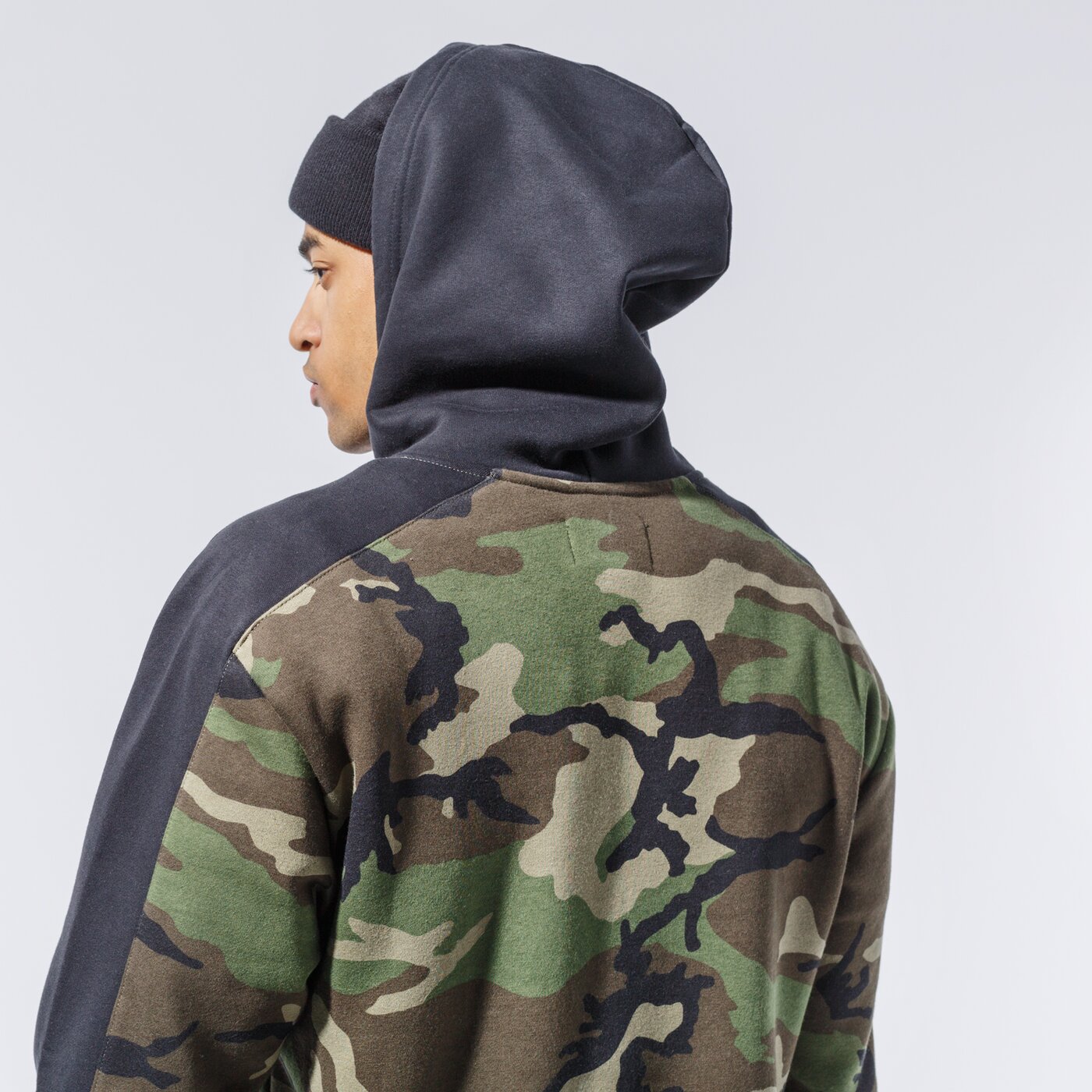 Мъжки суичър JORDAN СУИТЧЪР С КАЧУЛКА JORDAN JUMPMAN CLASSICS cu2060-222 цвят многоцветен