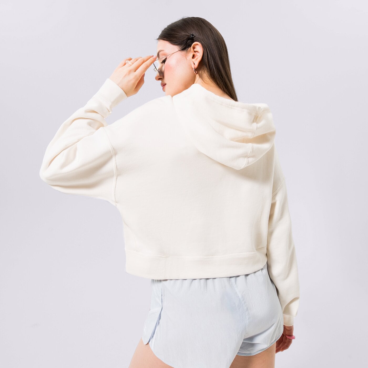 Дамски суичър ADIDAS СУИТЧЪР С КАЧУЛКА HOODIE gp3495 цвят бежов