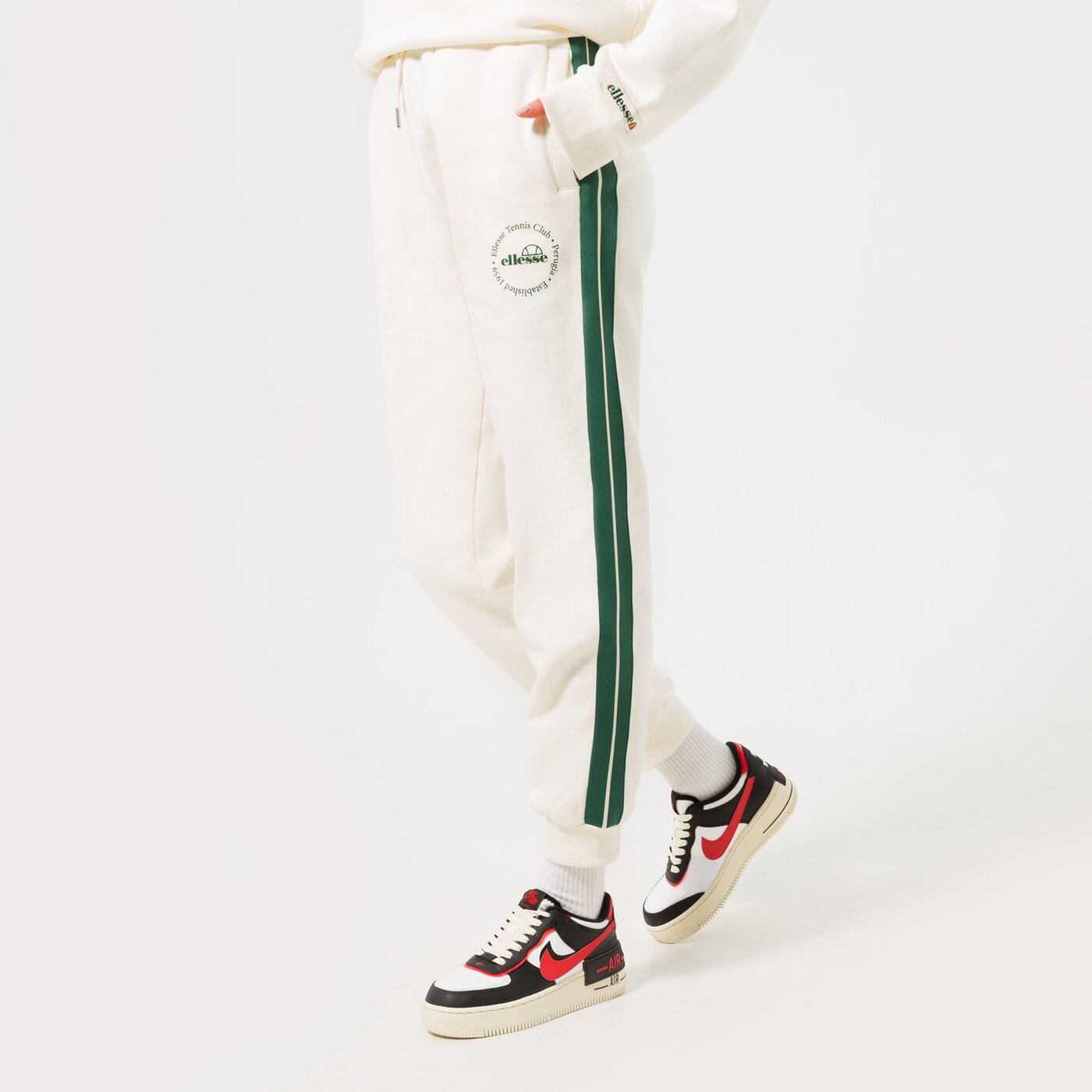 Дамски панталони ELLESSE ПАНТАЛОНИ AIRLA JOG PANT OFF WHT sgr17622904 цвят бял