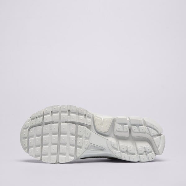 Дамски маратонки NIKE W ZOOM VOMERO 5 MET ib8929-001 цвят сив