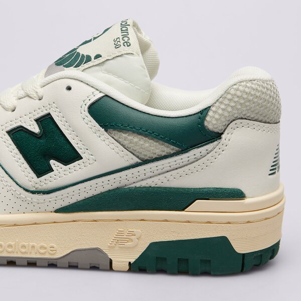 Детски маратонки NEW BALANCE 550  gsb550cs цвят бял