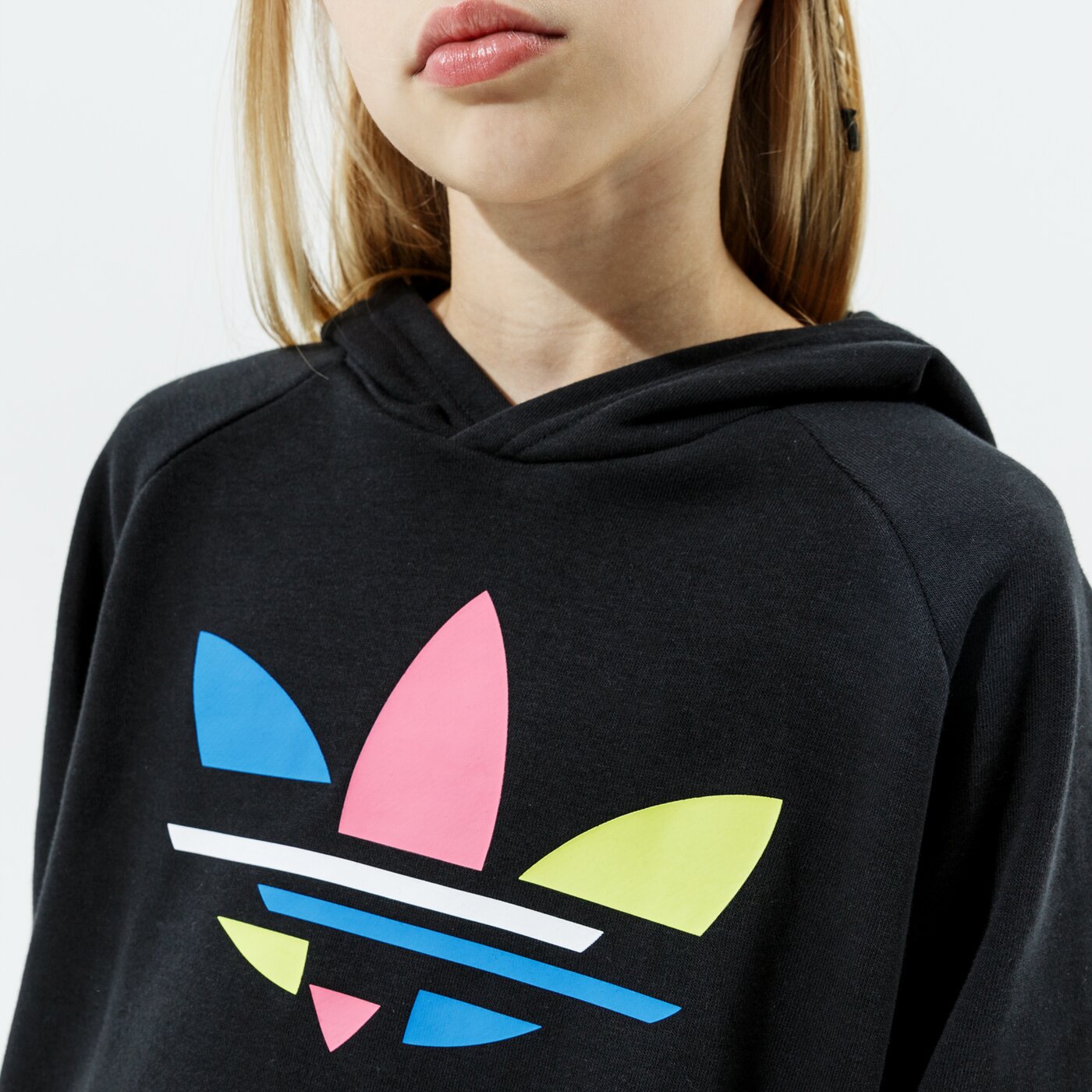 Детски суичър ADIDAS СУИТЧЪР С КАЧУЛКА HOODIE GIRL h32388 цвят черен
