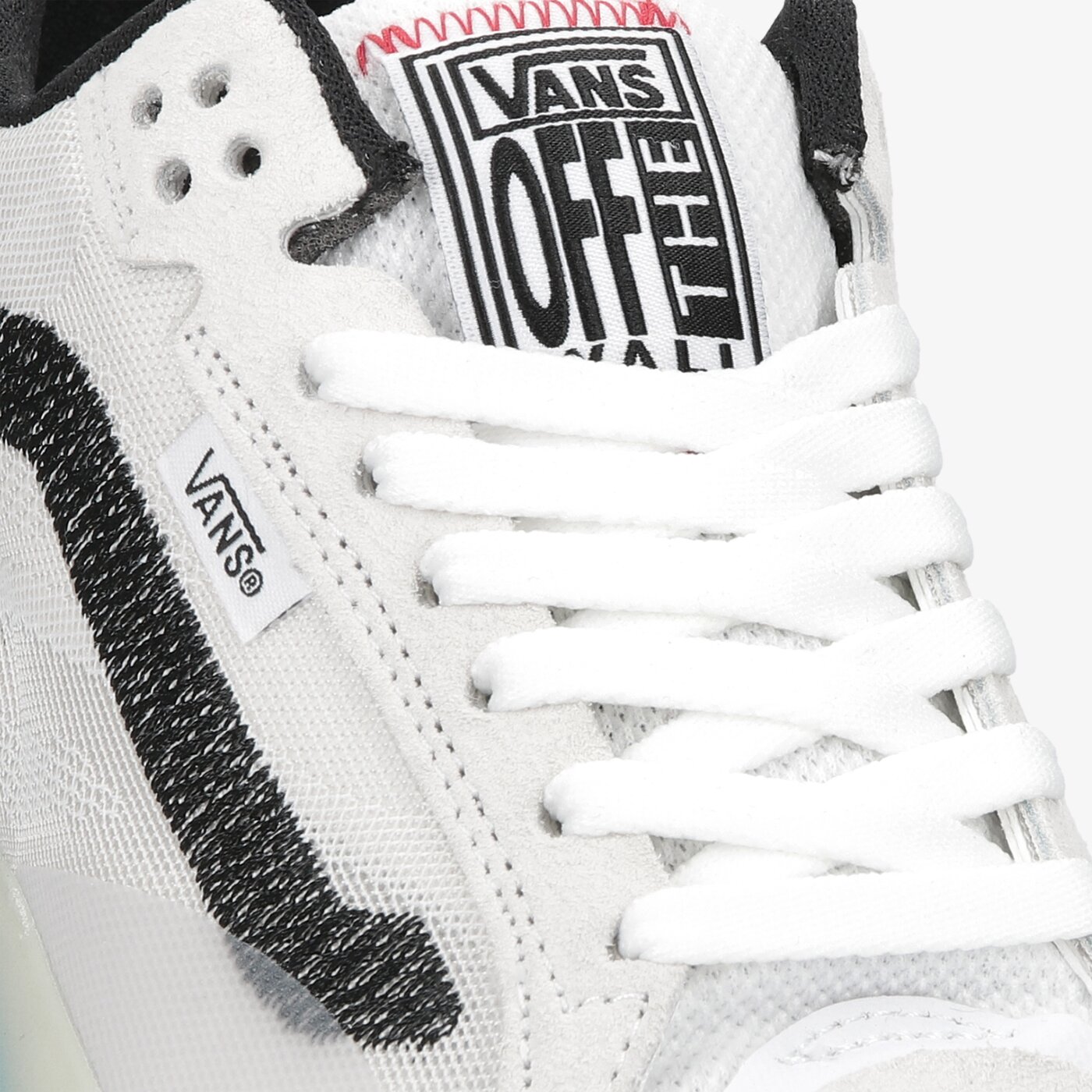 Мъжки маратонки VANS UA EVDNT ULTIMATEWAFFLE vn0a5dy74np1 цвят бял