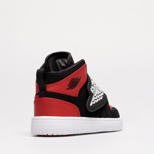Детски маратонки SKY JORDAN 1 BP  bq7197-001 цвят черен