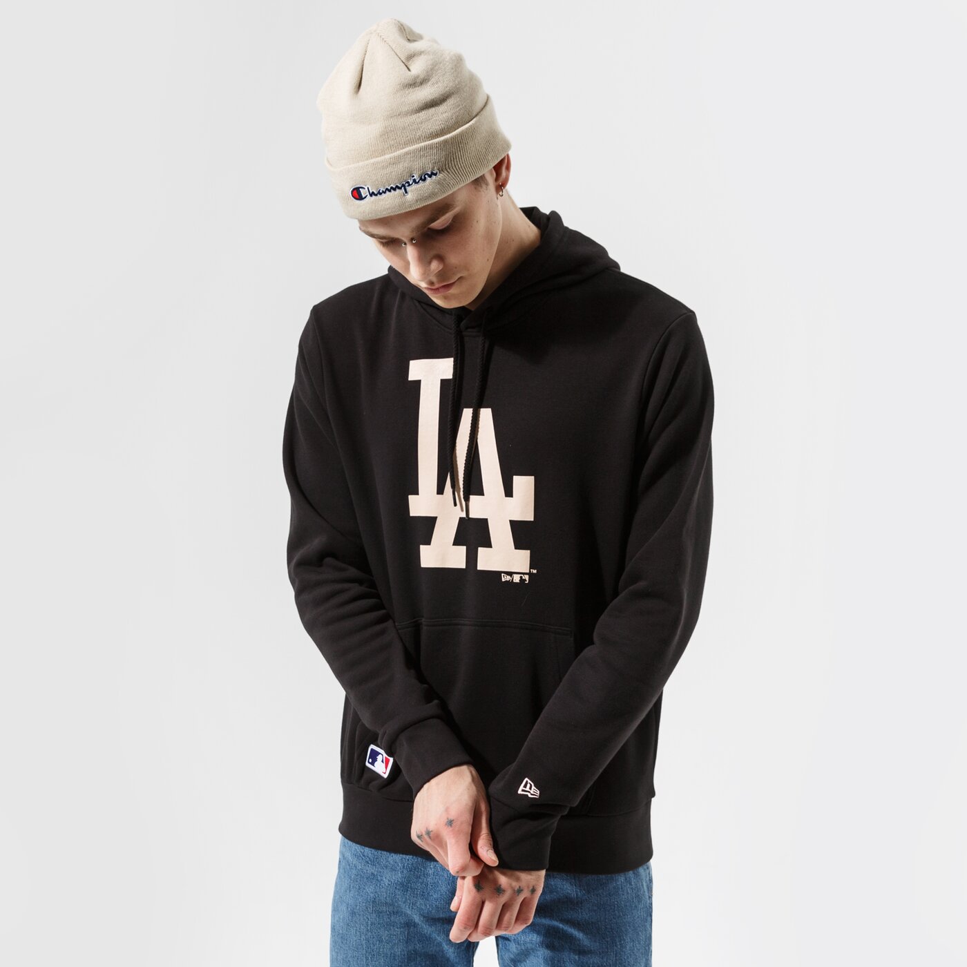 Мъжки суичър NEW ERA СУИТЧЪР С КАЧУЛКА MLB SEASNL TEAM LOGO HOODY LOSDOD 12827239 цвят черен