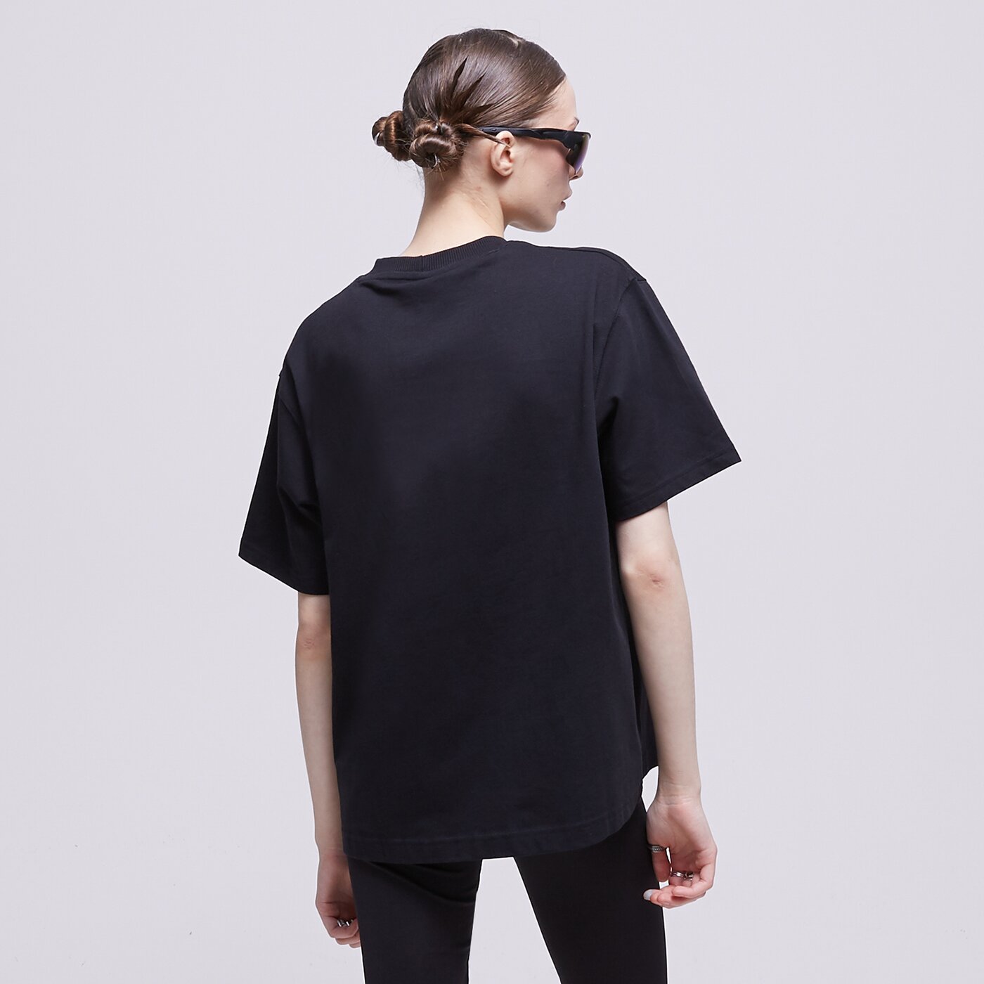 Дамска тениска REEBOK ТЕНИСКА CL AE RELAXED FIT TEE hs4722 цвят черен