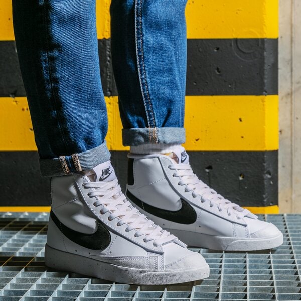 Дамски маратонки NIKE W BLAZER MID '77 NEXT NATURE do1344-101 цвят бял