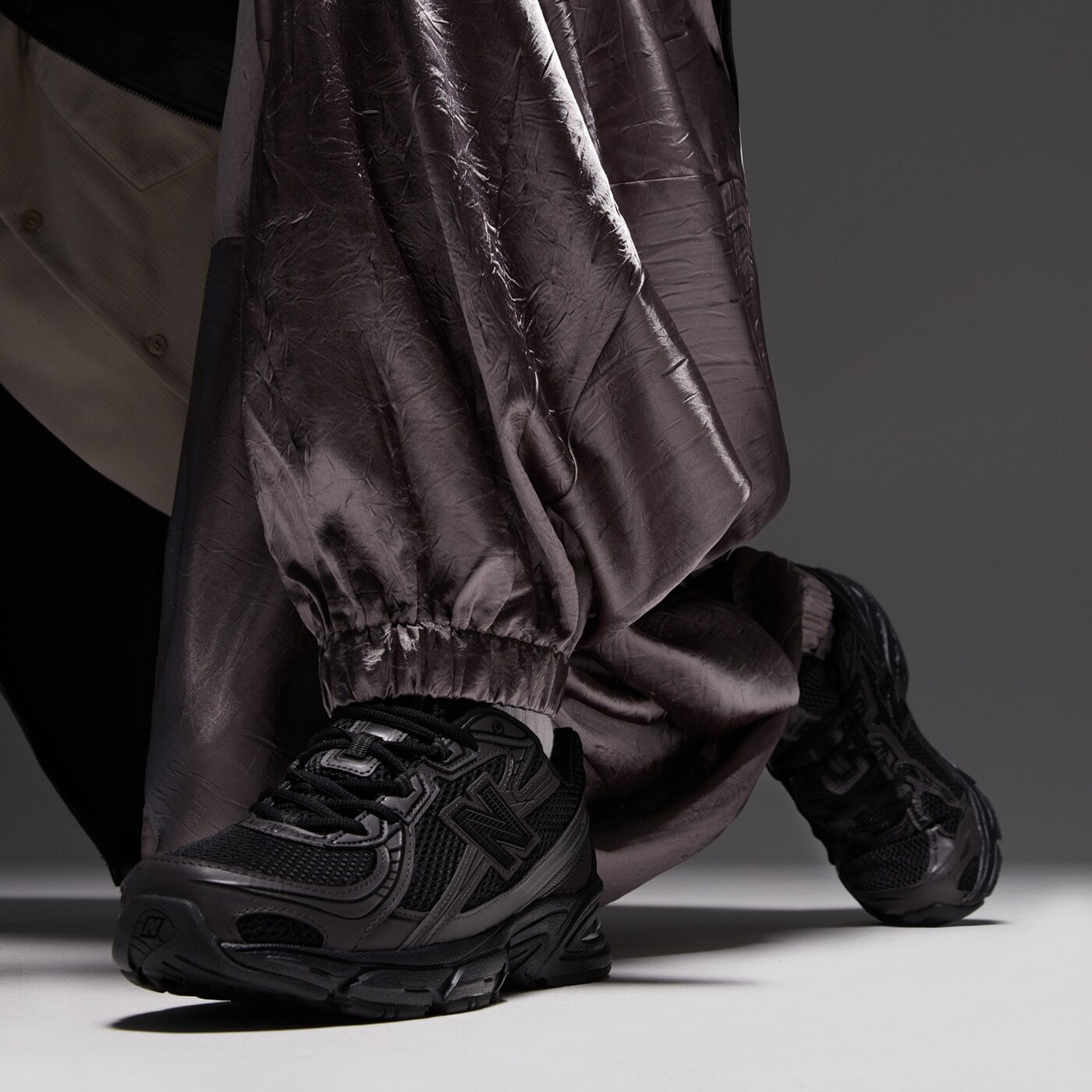 Мъжки маратонки NEW BALANCE U740 u740bo2 цвят черен