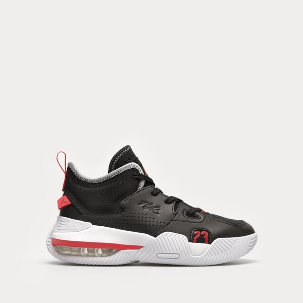 Детски маратонки JORDAN STAY LOYAL 2  dq8398-006 цвят черен