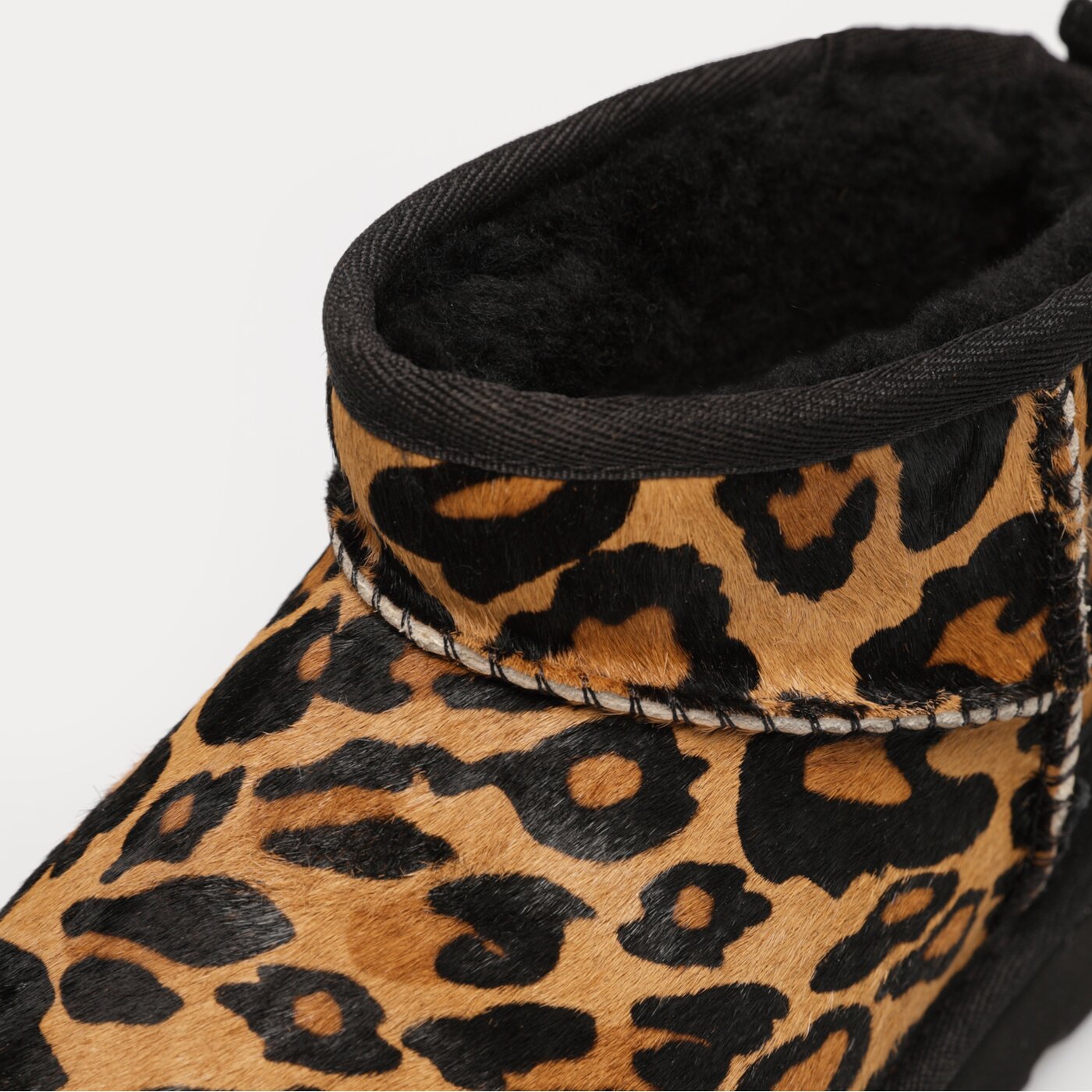 Дамски кежуал UGG CLASSIC ULTRA MINI PANT 1125352-butterscotch цвят многоцветен