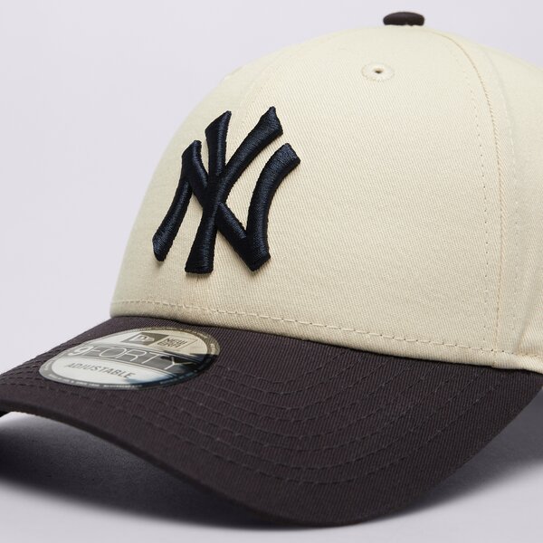 Мъжка шапка с козирка NEW ERA ШАПКА COLOUR BLOCK 940 NYY NEW YORK YANKEES 60595215 цвят бежов