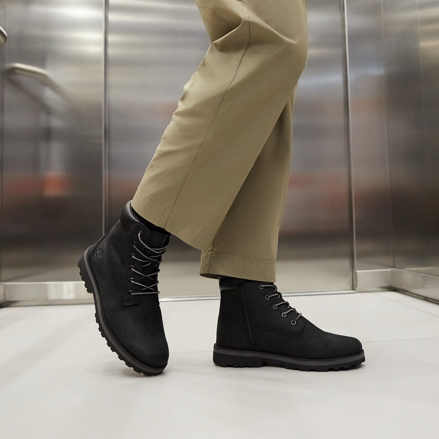 Детски кежуал TIMBERLAND COURMA KID TRADITIONAL6IN tb0a28w90011 цвят черен