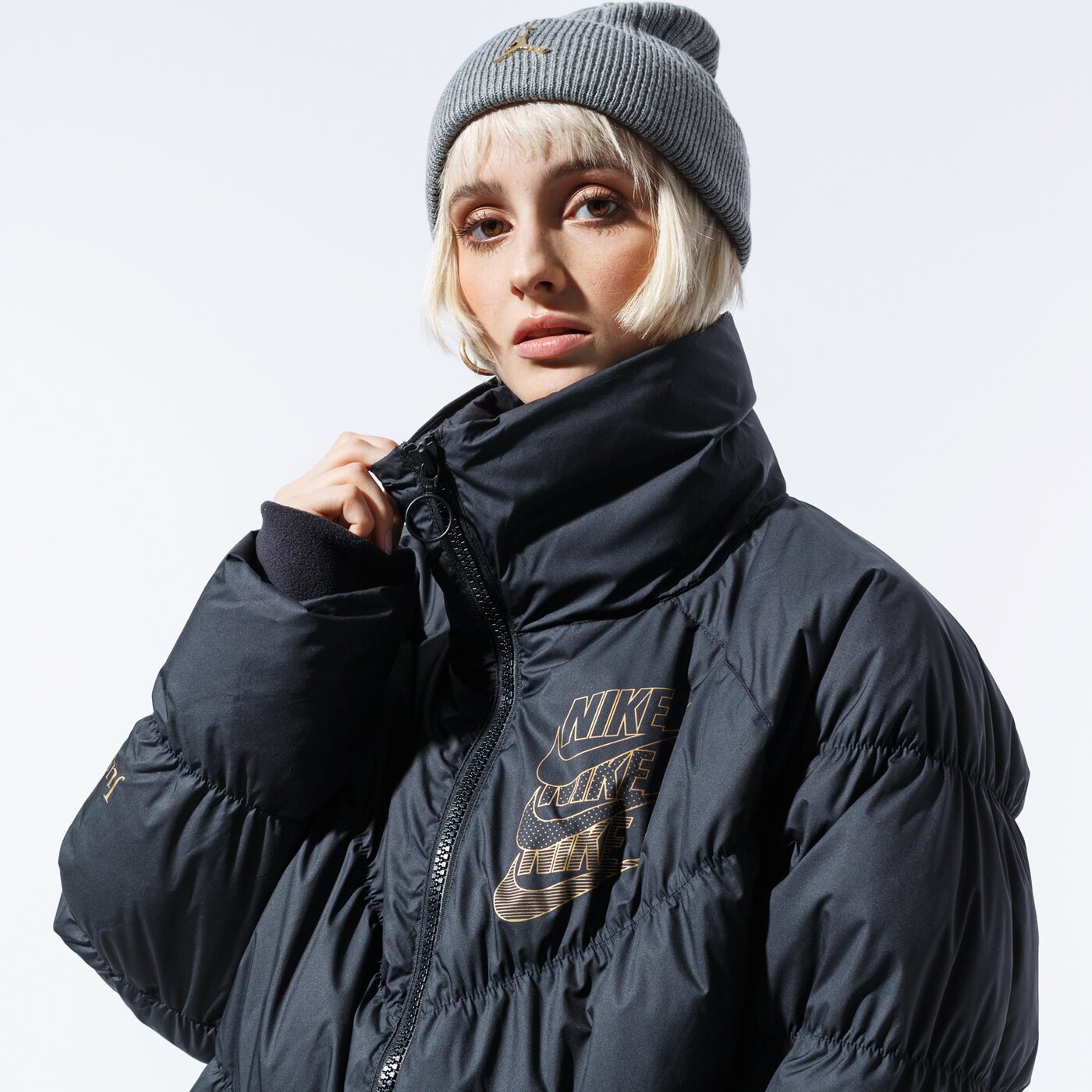 Дамско зимно яке NIKE ЯКЕ ПУХЕН W NSW DWN FILL JKT STMT SHINE ck3963-010 цвят черен