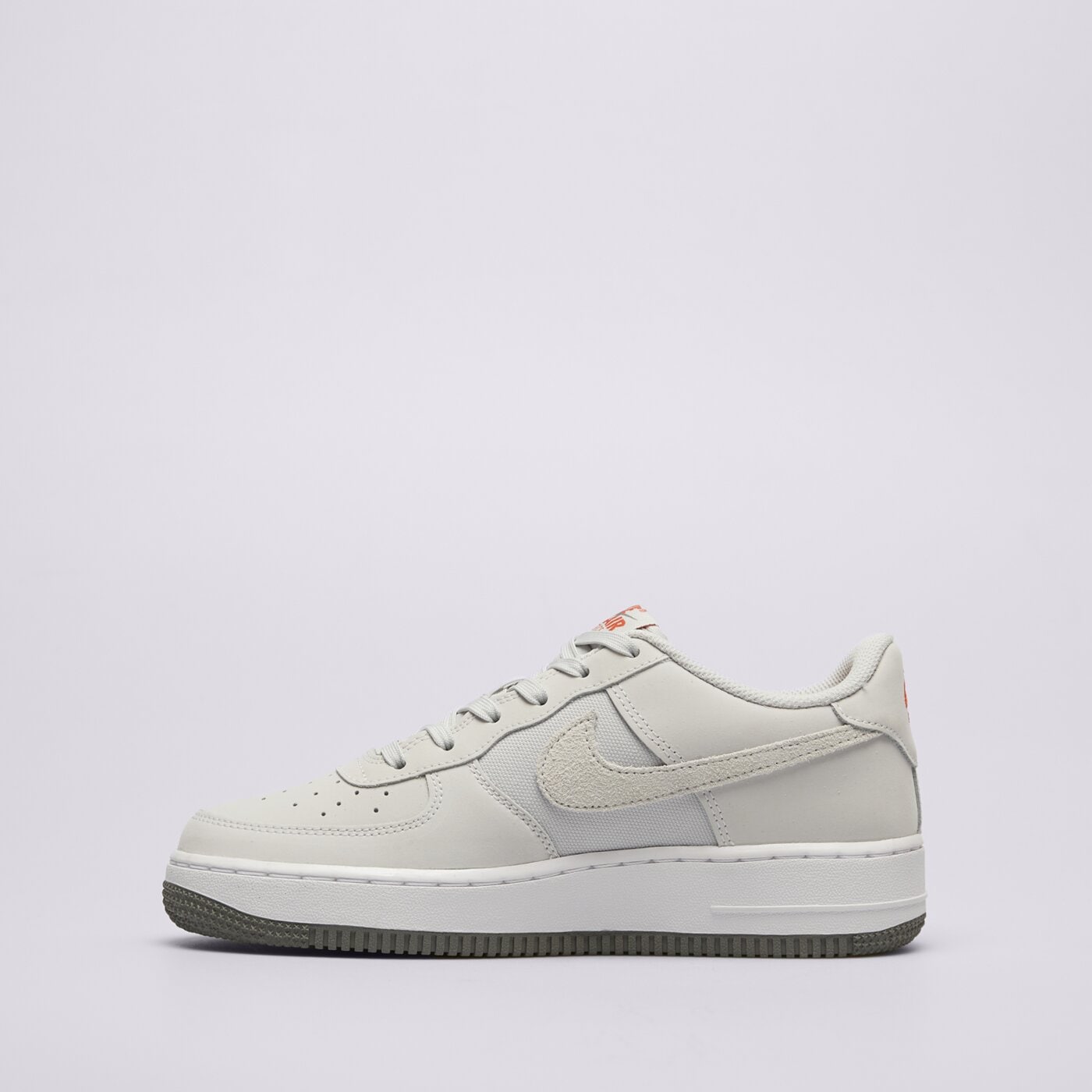 Детски маратонки NIKE AIR FORCE 1 LV8 2 BG hj4561-001 цвят сив