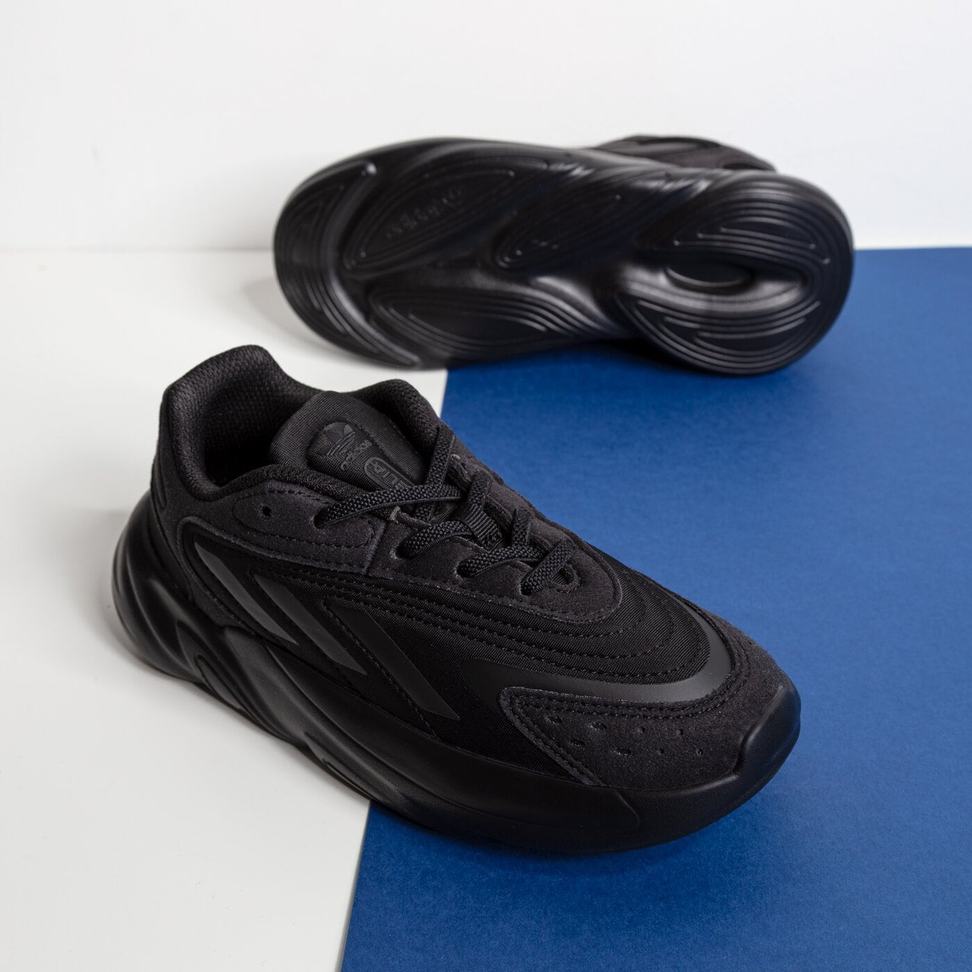 Детски маратонки ADIDAS OZELIA  h04742 цвят черен