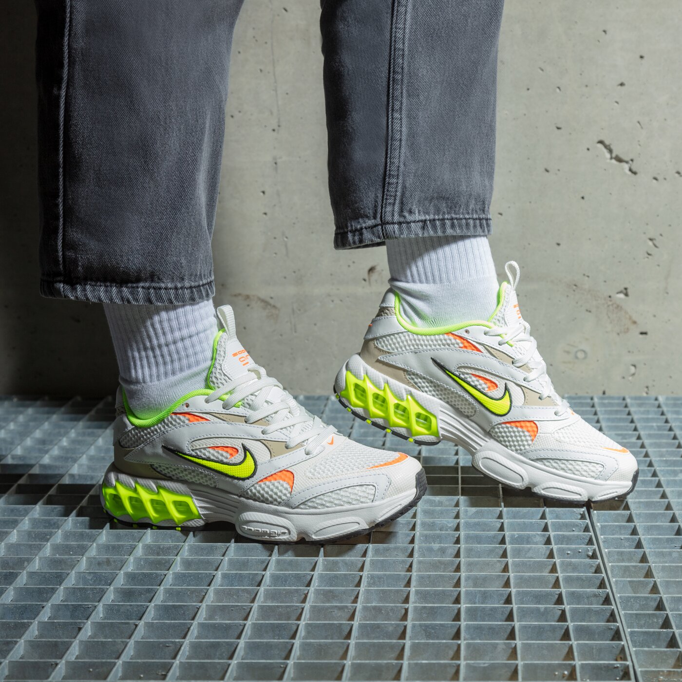 Дамски маратонки NIKE ZOOM AIR FIRE cw3876-104 цвят многоцветен