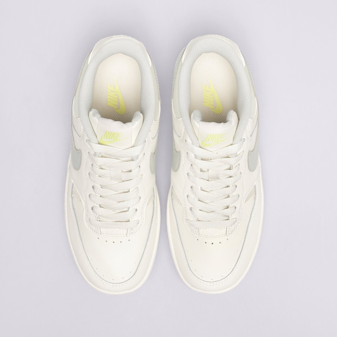 Дамски маратонки NIKE GAMMA FORCE dx9176-107 цвят бежов