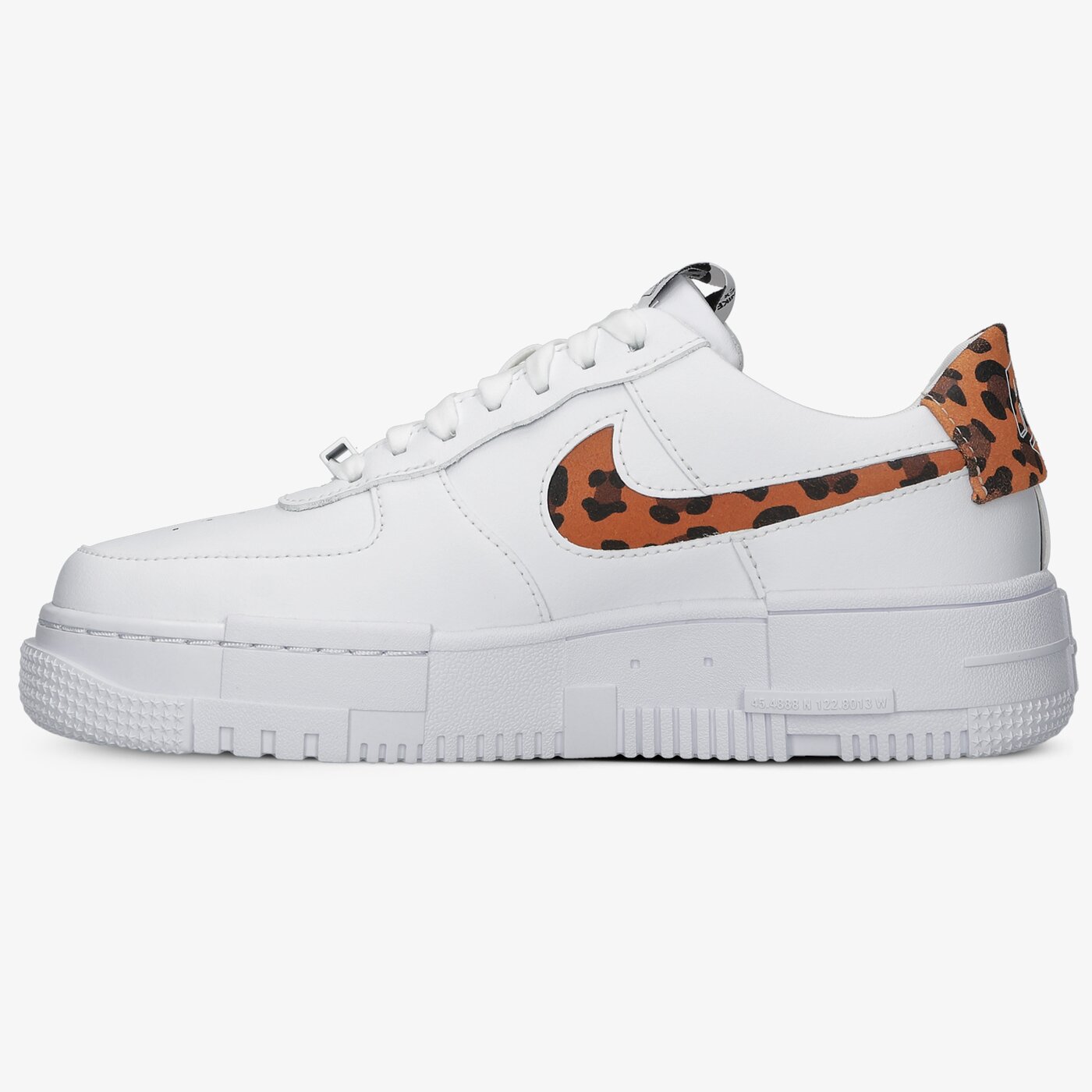 Дамски маратонки NIKE AF1 PIXEL SE cv8481-100 цвят бял