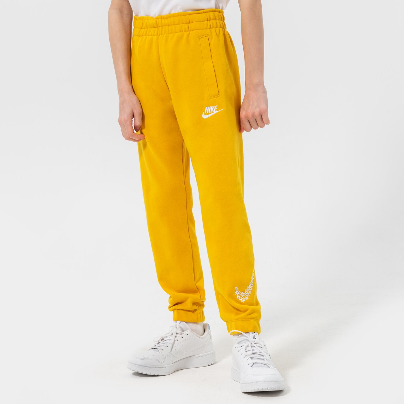 Детски панталони NIKE ПАНТАЛОНИ G NSW FT PANT ENERGY GIRL dm8220-743 цвят жълт