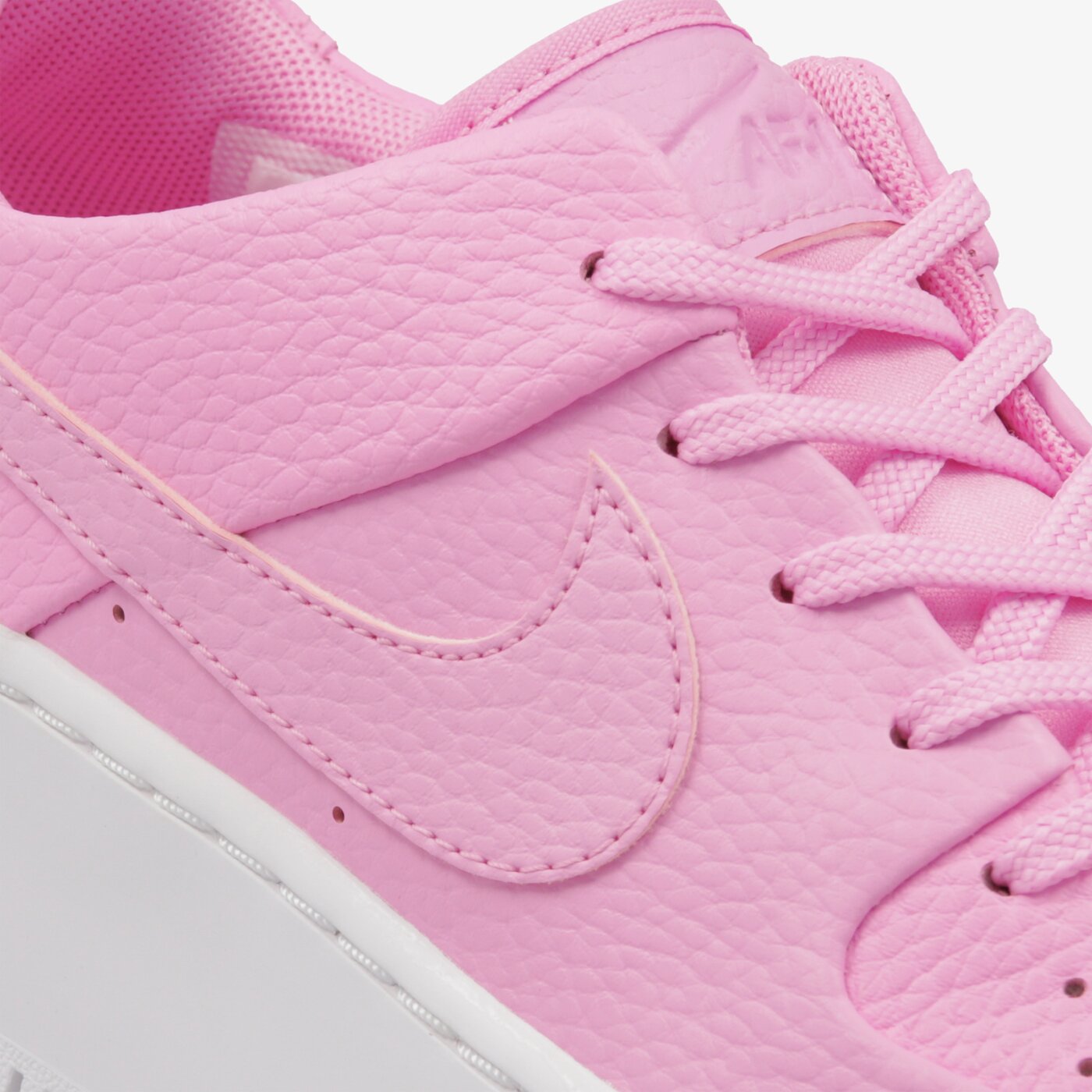 Дамски маратонки NIKE AIR FORCE 1 SAGE LOW ar5339-601 цвят розов