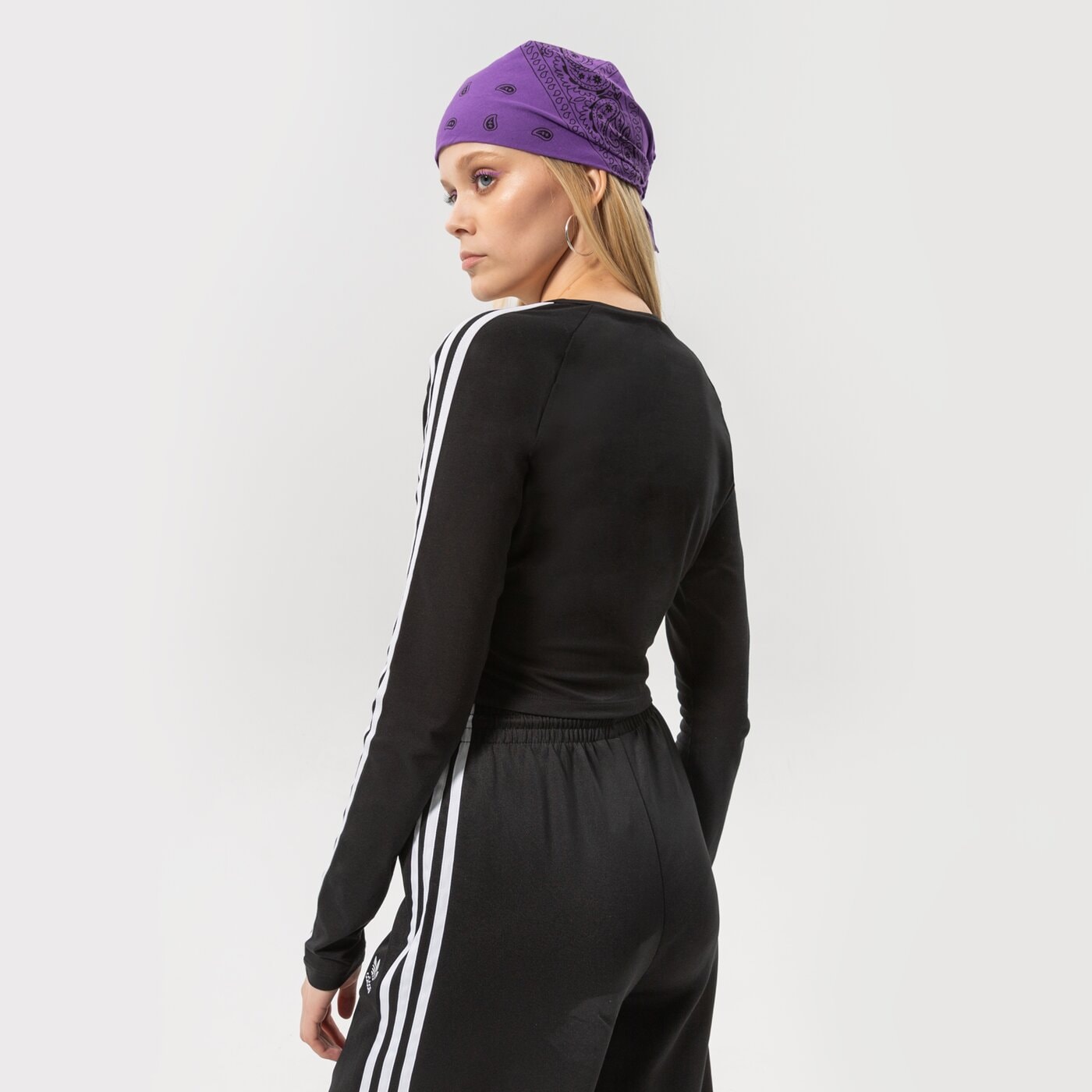 Дамска тениска ADIDAS ТЕНИСКА LONG SLEEVE hc2032 цвят черен