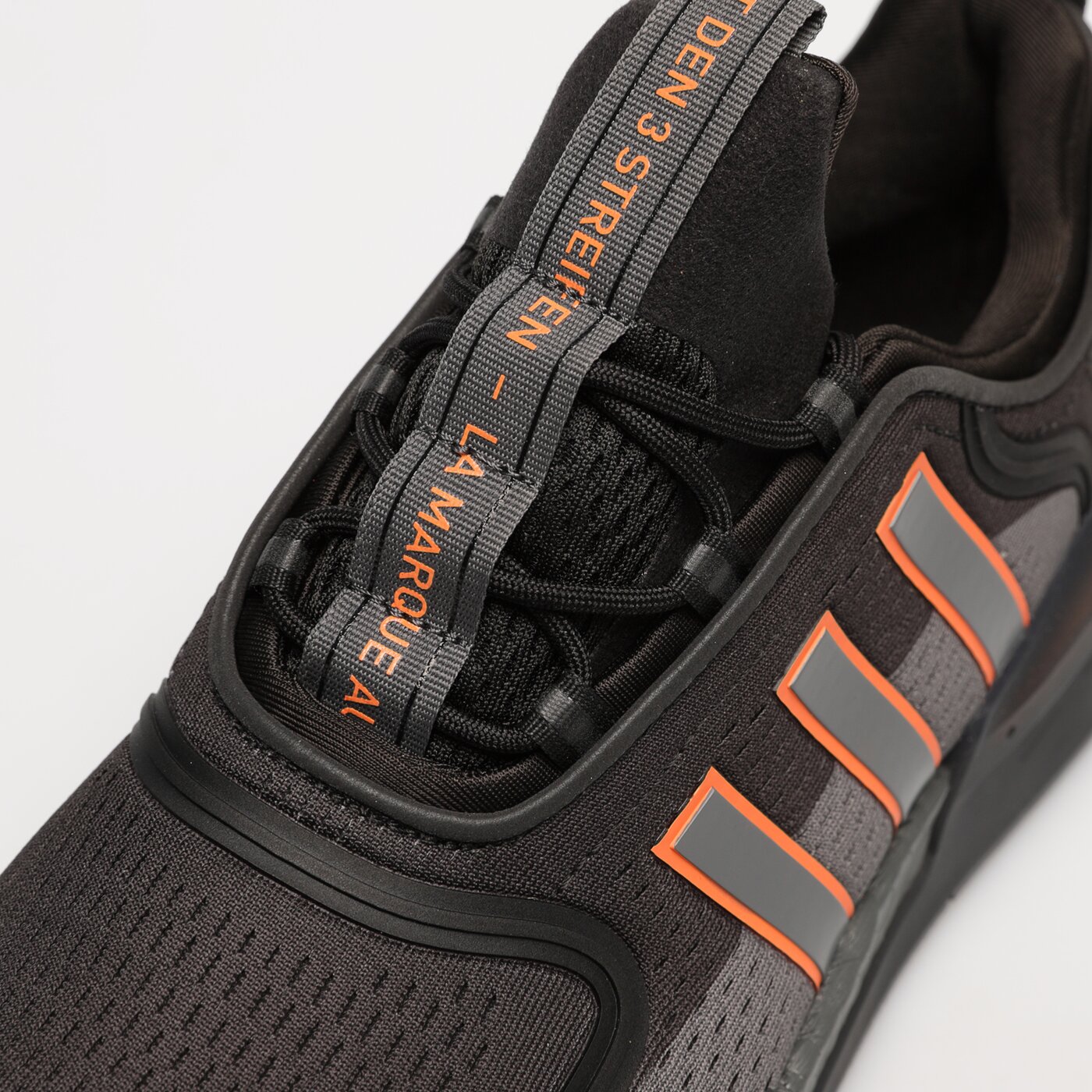 Мъжки маратонки ADIDAS NMD_V3 fz6497 цвят черен