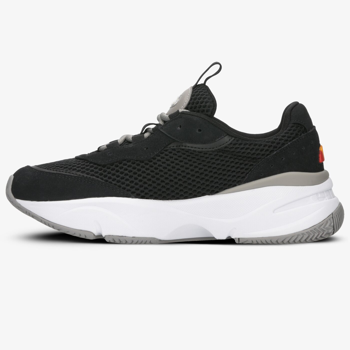 Дамски маратонки ELLESSE MASSELLO 610409 цвят черен