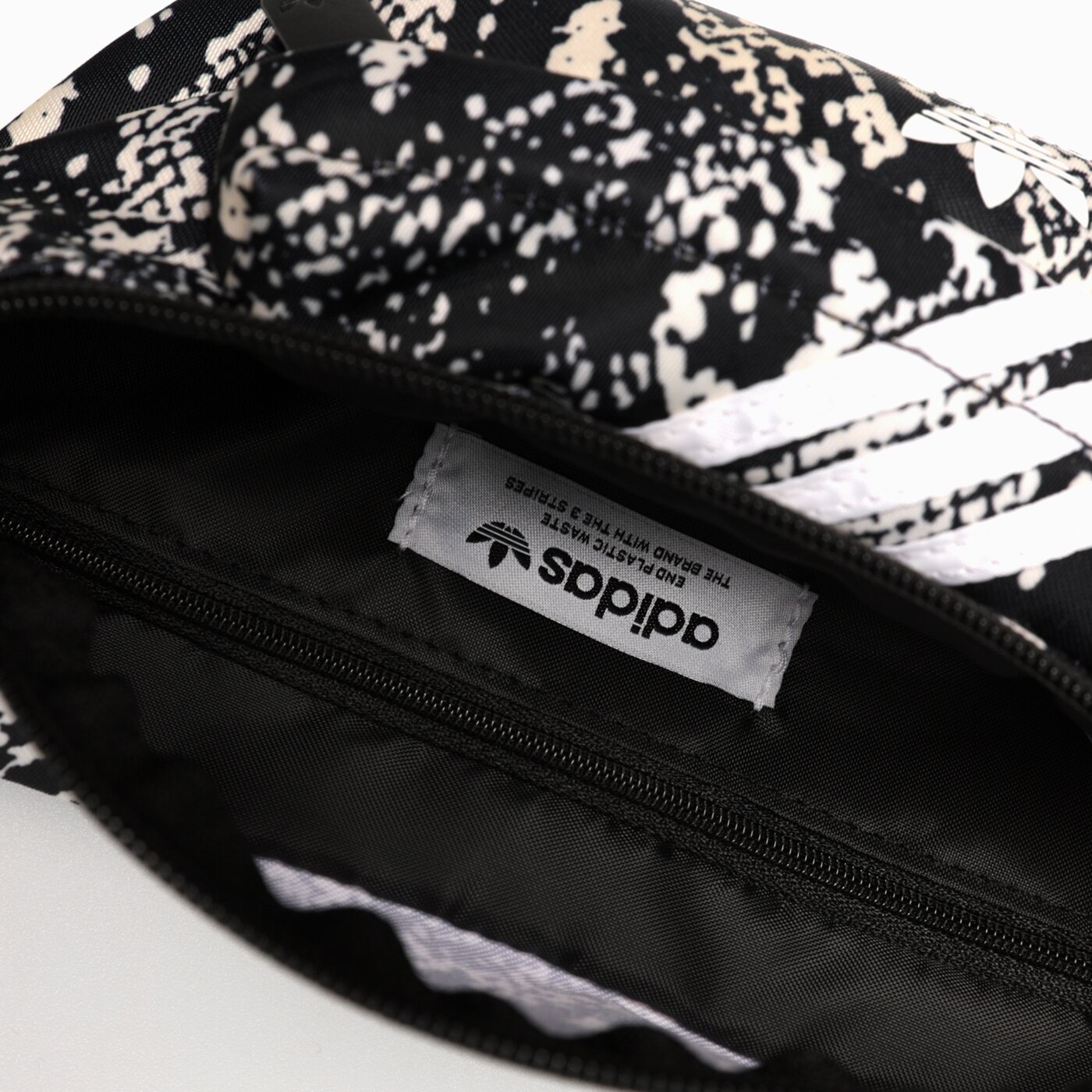 Дамска чанта за кръст ADIDAS ЧАНТА WAISTBAG ic8291 цвят многоцветен