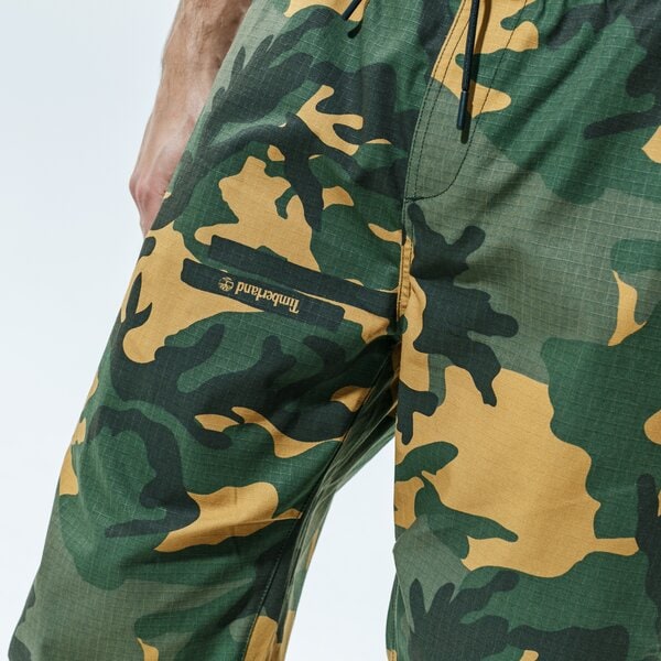 Мъжки панталони TIMBERLAND ПАНТАЛОНИ YC CAMO UTILITY JOGGER tb0a2ahgan71 цвят многоцветен