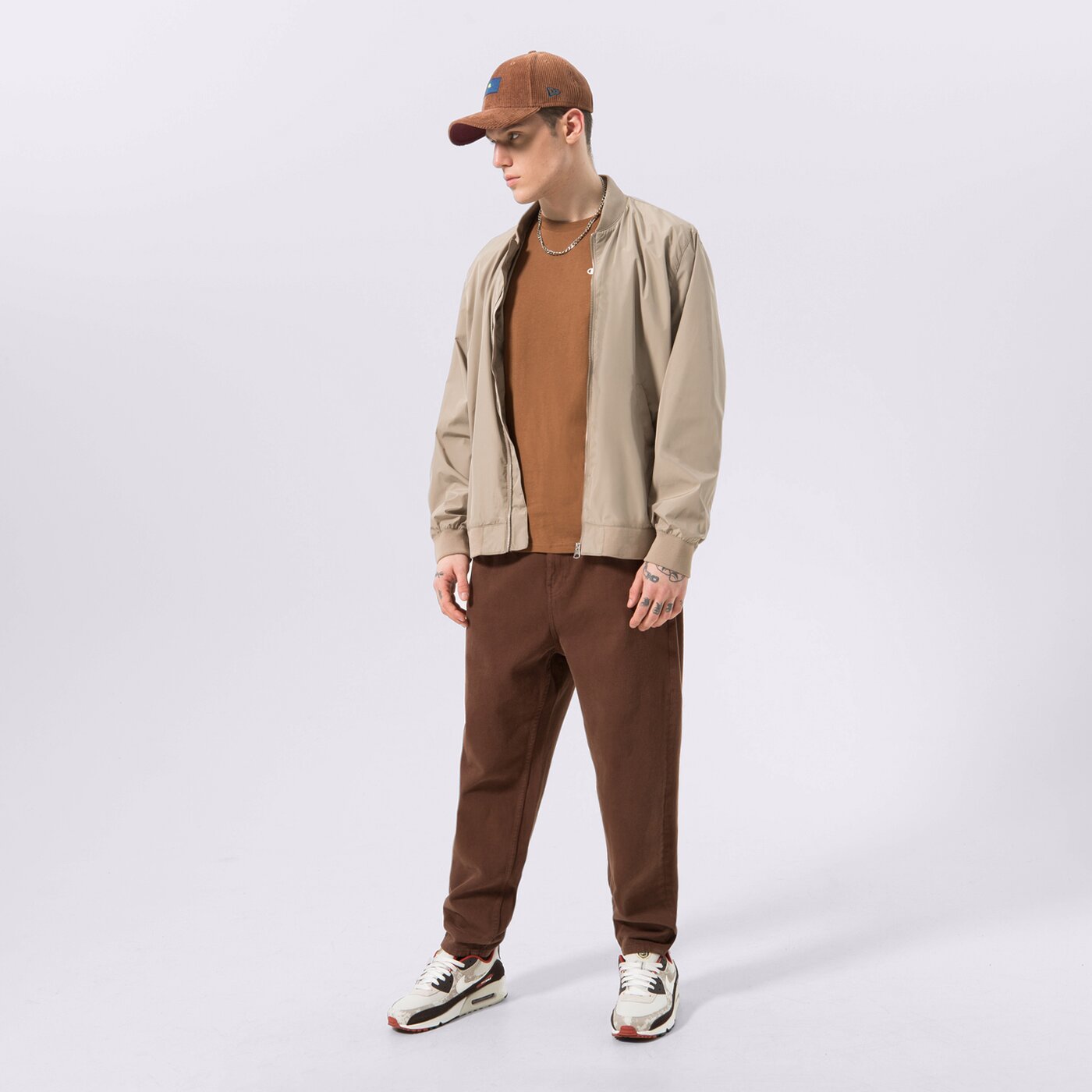 Мъжка тениска CHAMPION ТЕНИСКА CREWNECK ТЕНИСКА 218281ms519 цвят кафяв