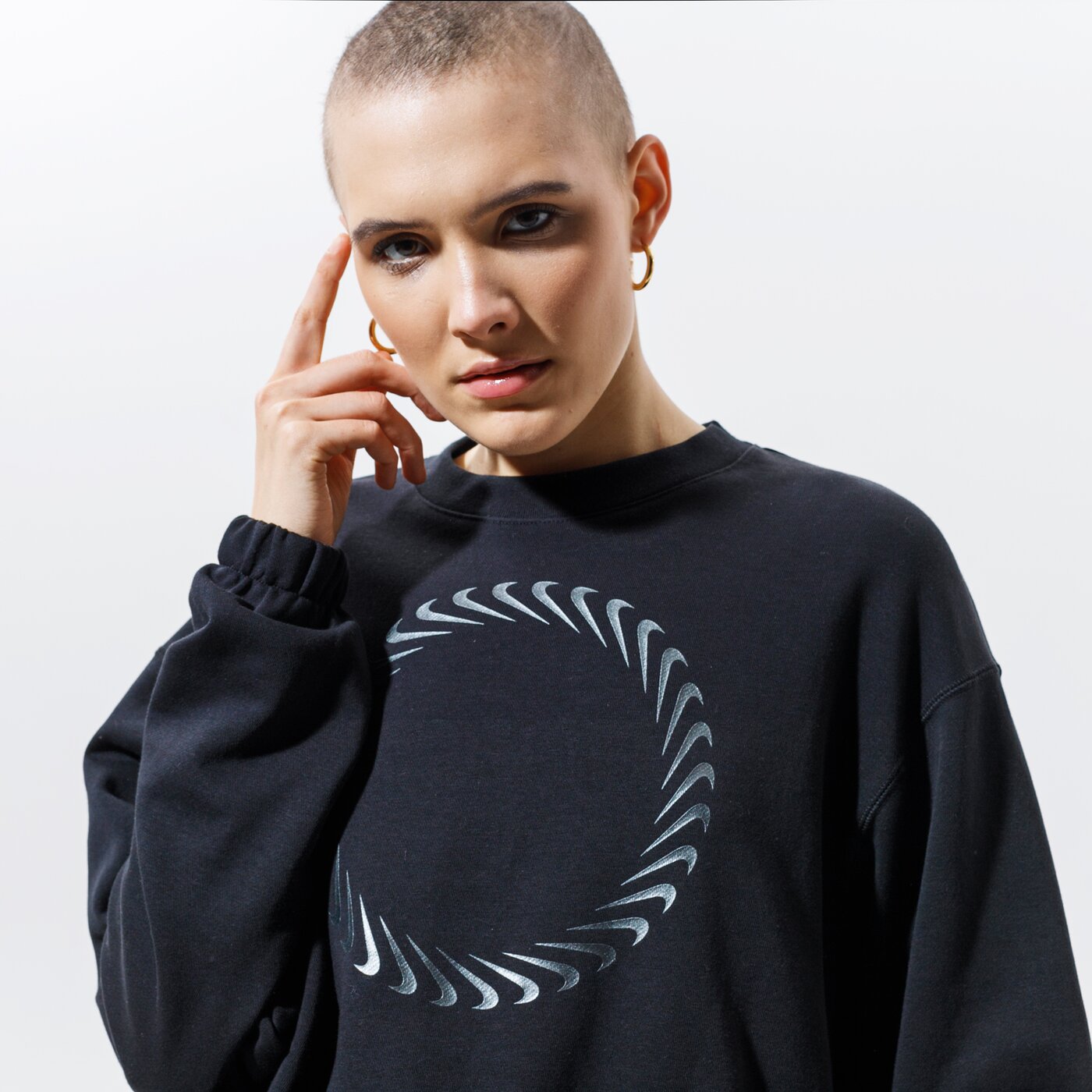 Дамски суичър NIKE СУИТЧЪР W NSW ICN CLASH CREW FT dc5497-010 цвят черен