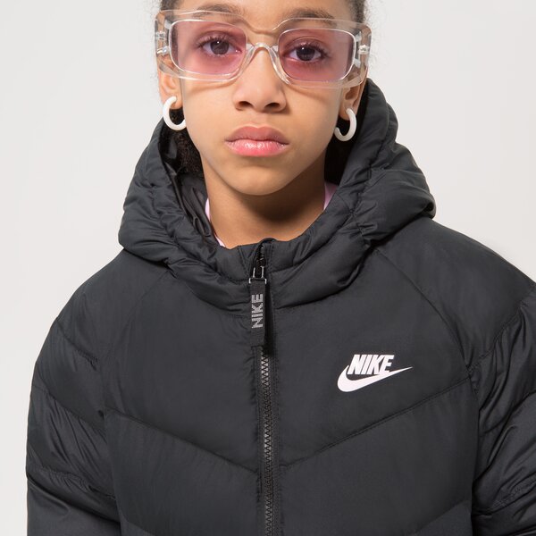 Детска преходно яке NIKE GIRLS' PADDED JACKET JUNIOR BOY dx1264-011 цвят черен
