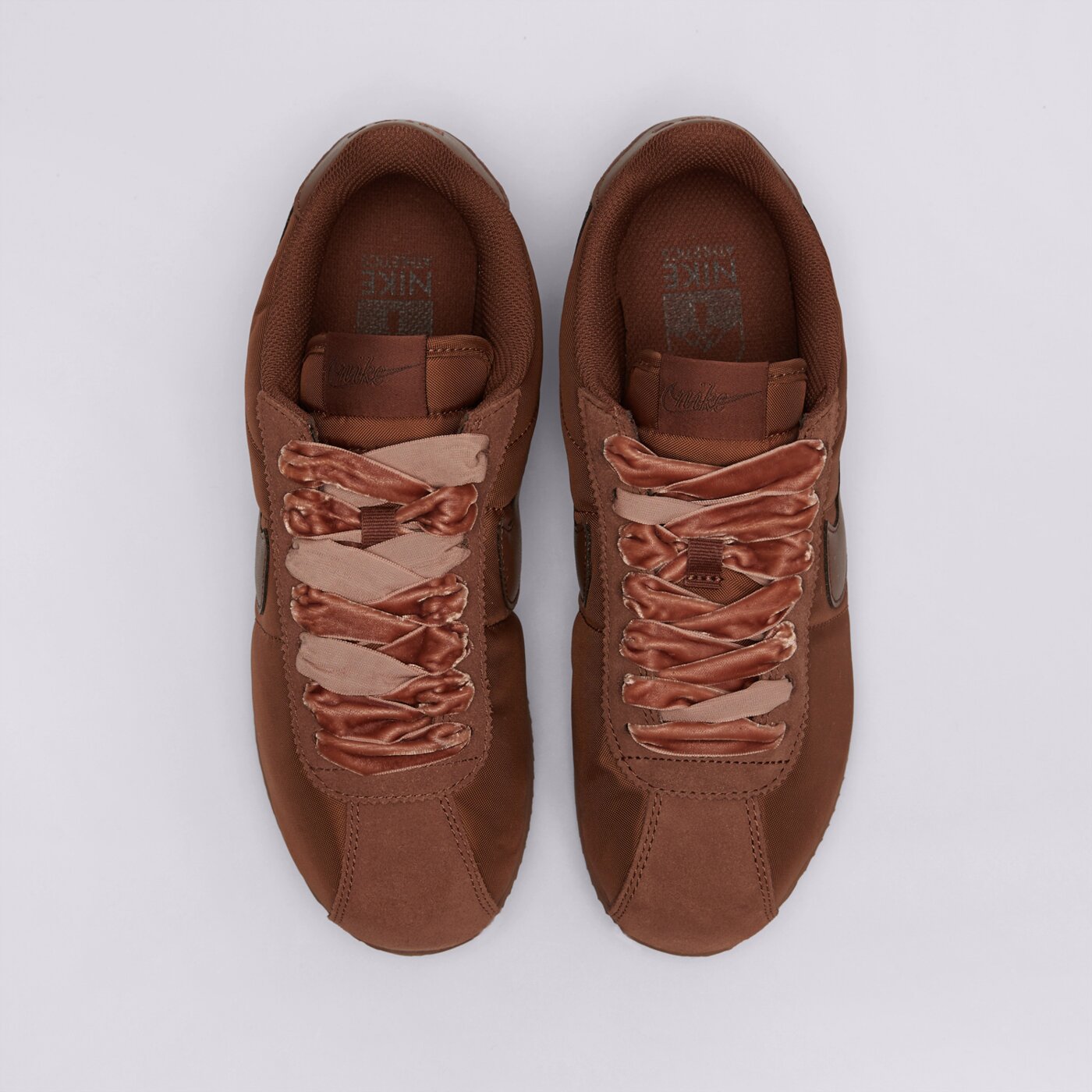 Дамски маратонки NIKE W CORTEZ LACE im6034-200 цвят кафяв