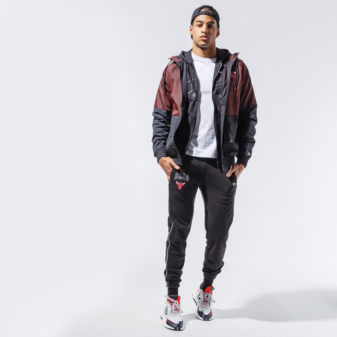 Мъжко преходно яке NEW ERA ЯКЕ NBA CHECK RIPSТОП WINDBREAKER CHIBUL FDR 12485682 цвят черен