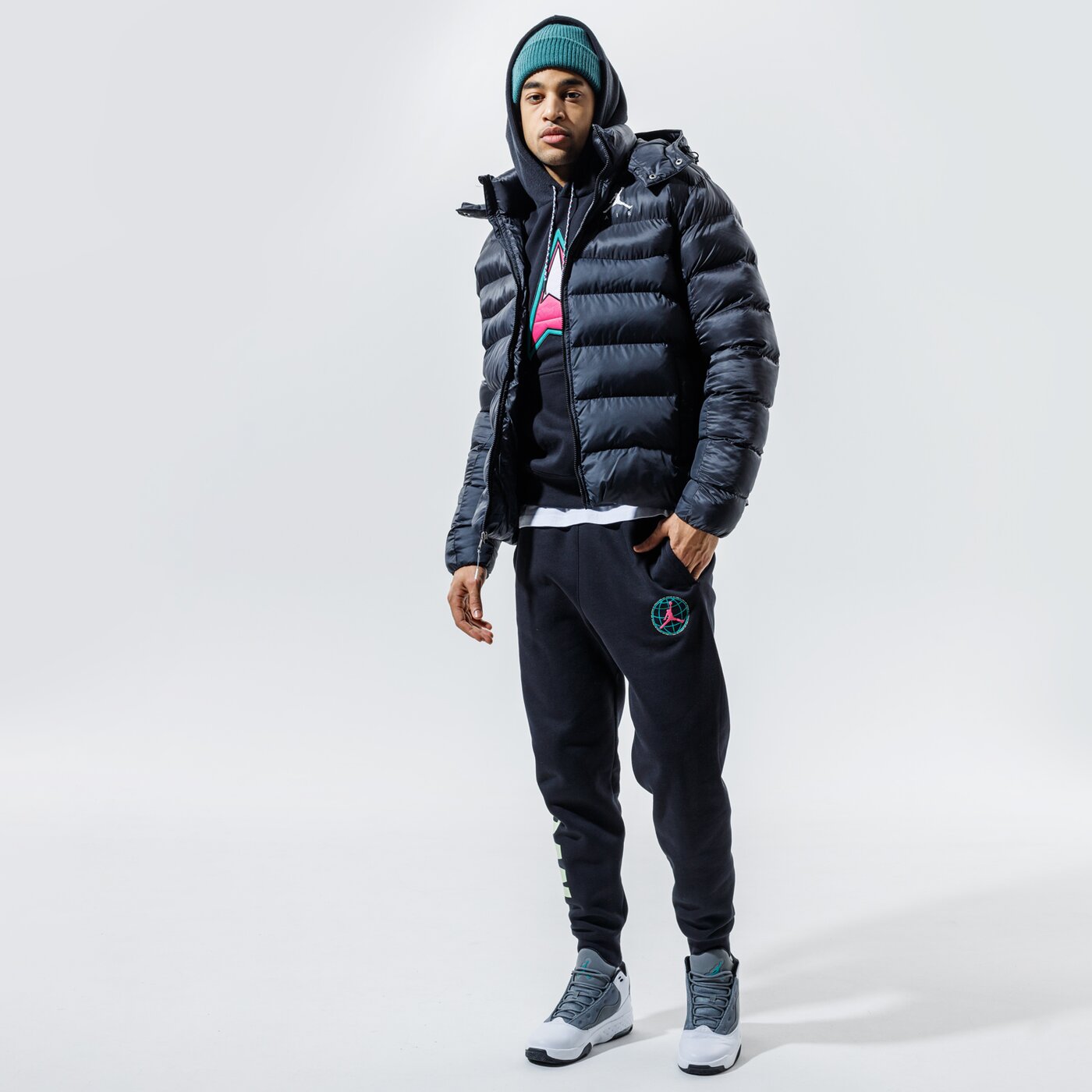 Мъжки суичър JORDAN СУИТЧЪР С КАЧУЛКА MOUNTAINSIDE ct3489-010 цвят черен