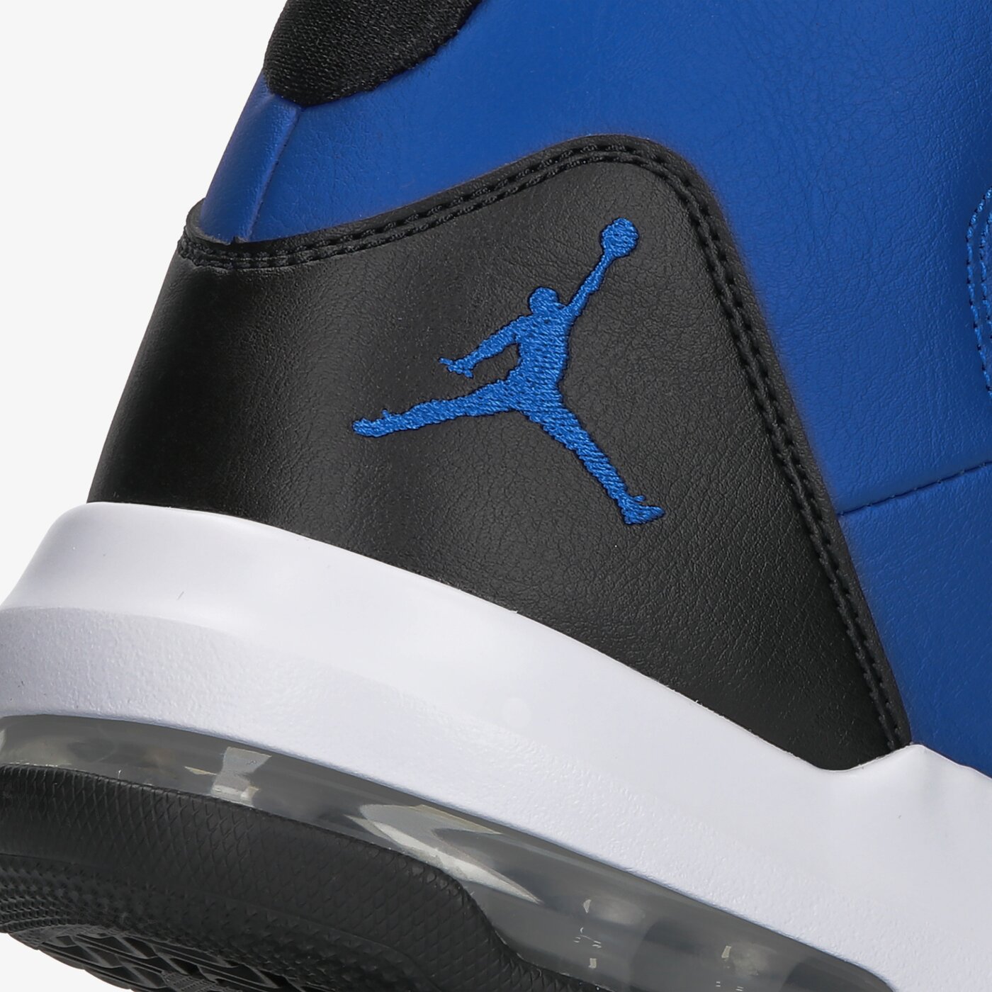 Мъжки маратонки JORDAN MAX AURA  aq9084-401 цвят син