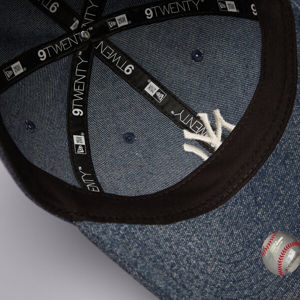 Дамска шапка с козирка NEW ERA ШАПКА WMNS ACID DENIM 920 NYY NEW YORK YANKEES 60595375 цвят тъмносин