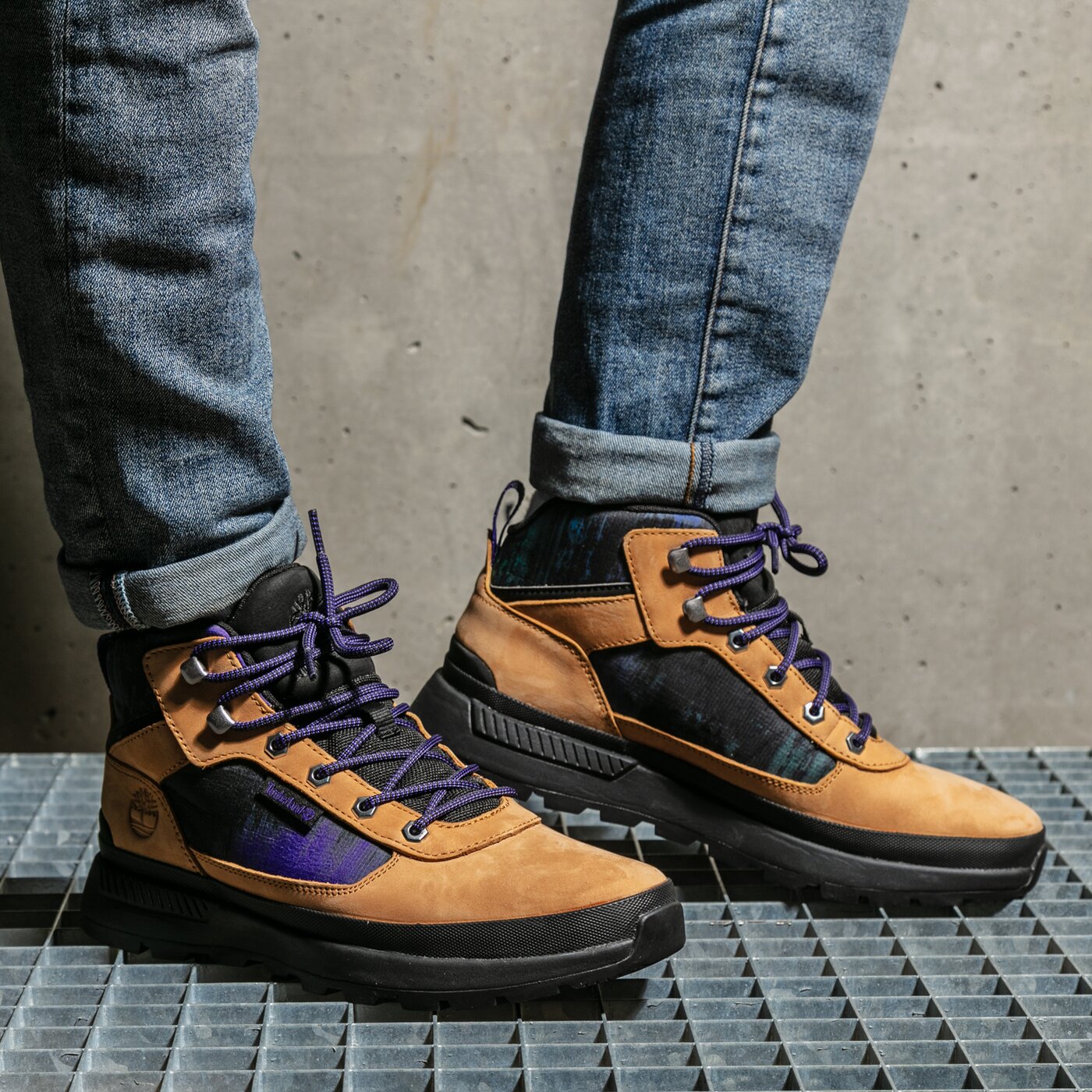 Мъжки зимни обувки TIMBERLAND FIELD TREKKER MID tb0a2h8g2311 цвят кафяв