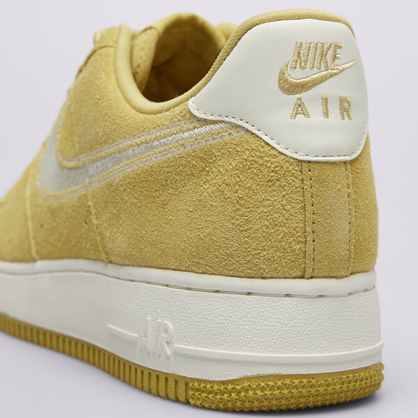 Мъжки маратонки NIKE AIR FORCE 1 '07 LV8 hj4465-700 цвят бежов