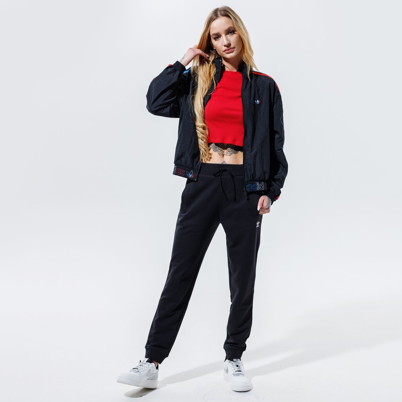 Дамски панталони ADIDAS ПАНТАЛОНИ TRACK PANT gd4296 цвят черен