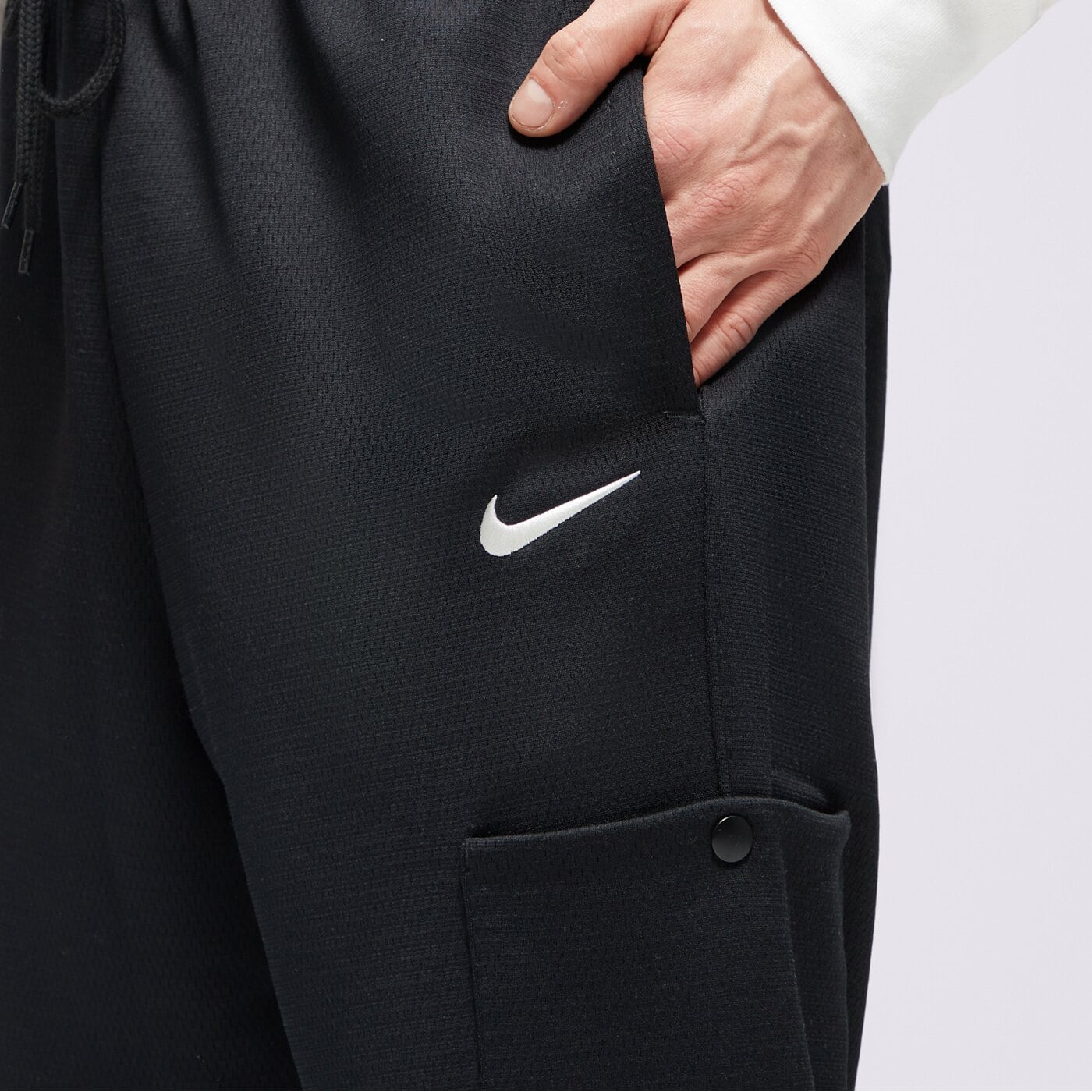 Мъжки панталони NIKE ПАНТАЛОНИ M NK TF CARGO SSNL NBA fb7109-010 цвят черен