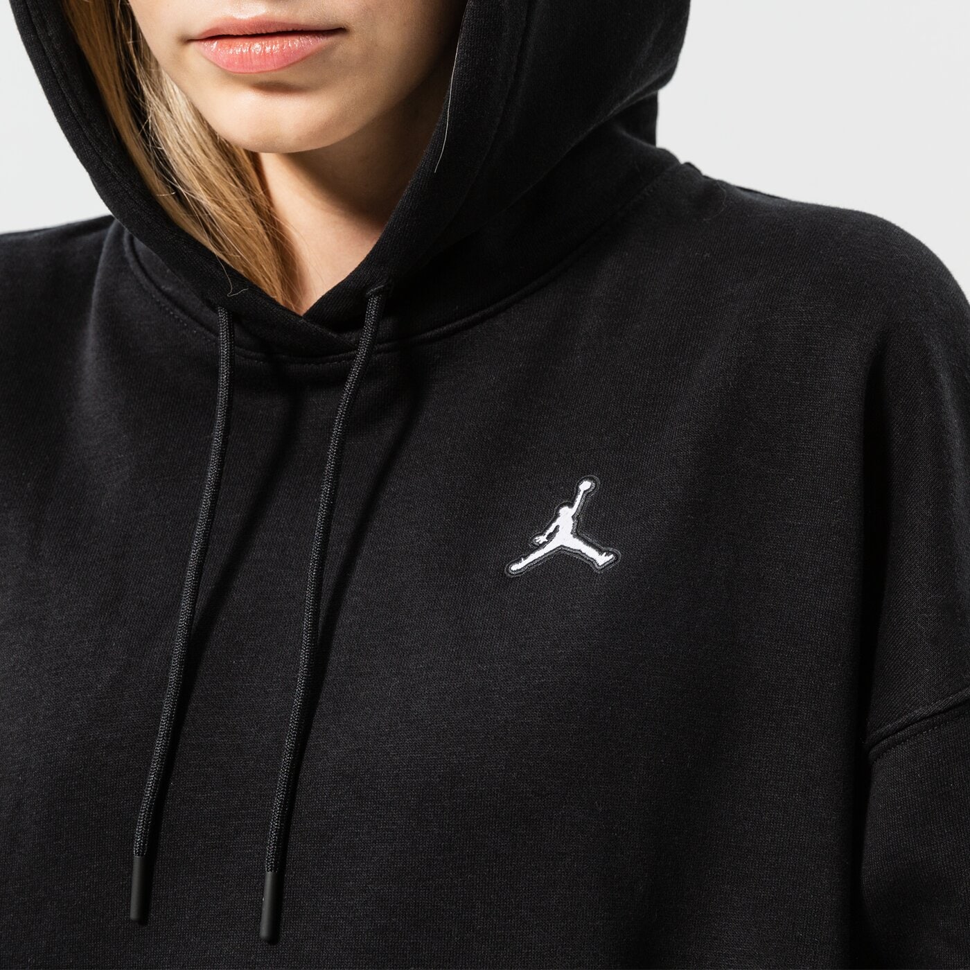 Дамски суичър JORDAN СУИТЧЪР С КАЧУЛКА W J ESSEN FLC HOODIE CORE dn4570-010 цвят черен