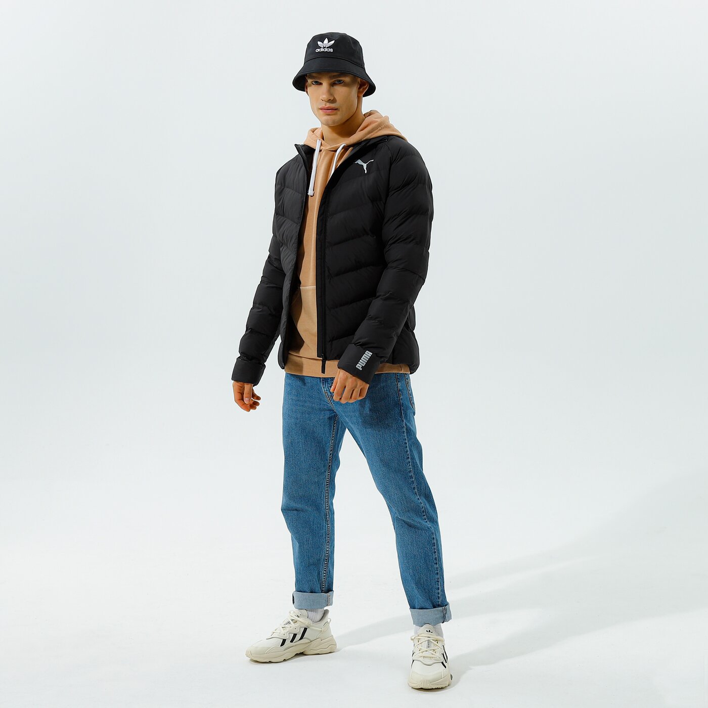 Мъжко зимно яке PUMA ЯКЕ ЗИМНО WARMCELL LIGHTWEIGHT JACKET - PUMA BLACK 58769901 цвят черен